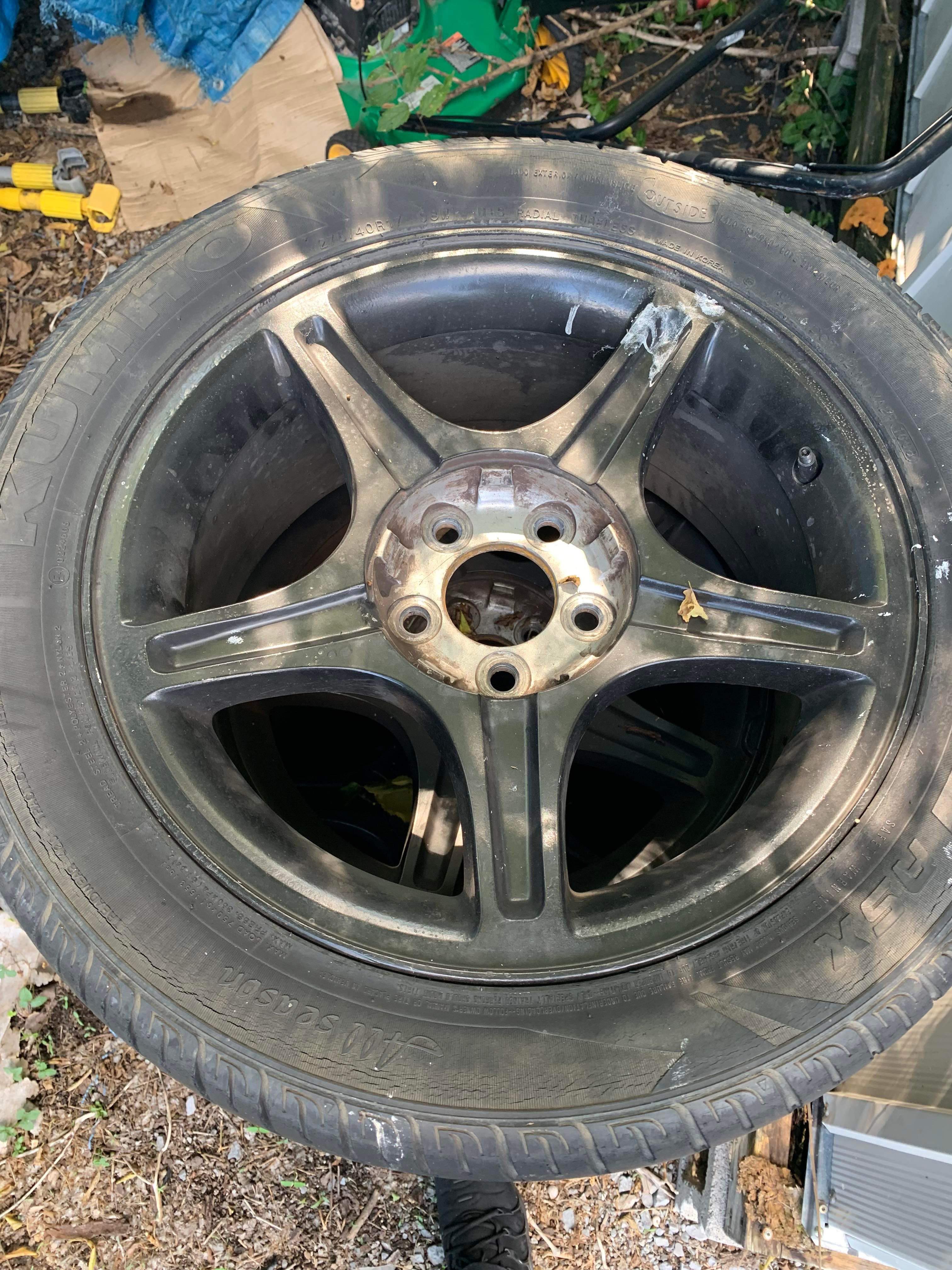 What wheels are these? r/Ford