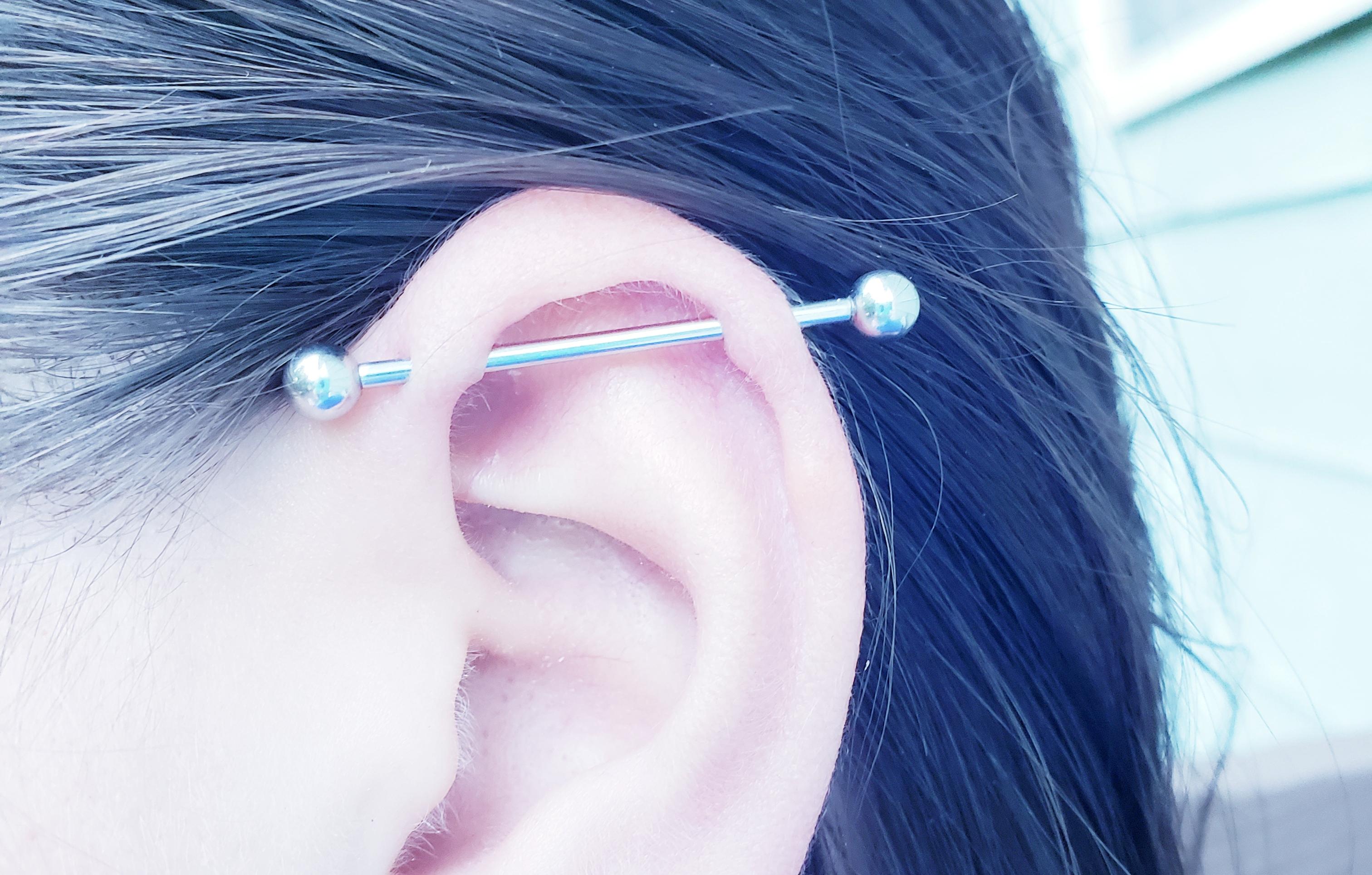 Is my industrial rejecting? r/piercing