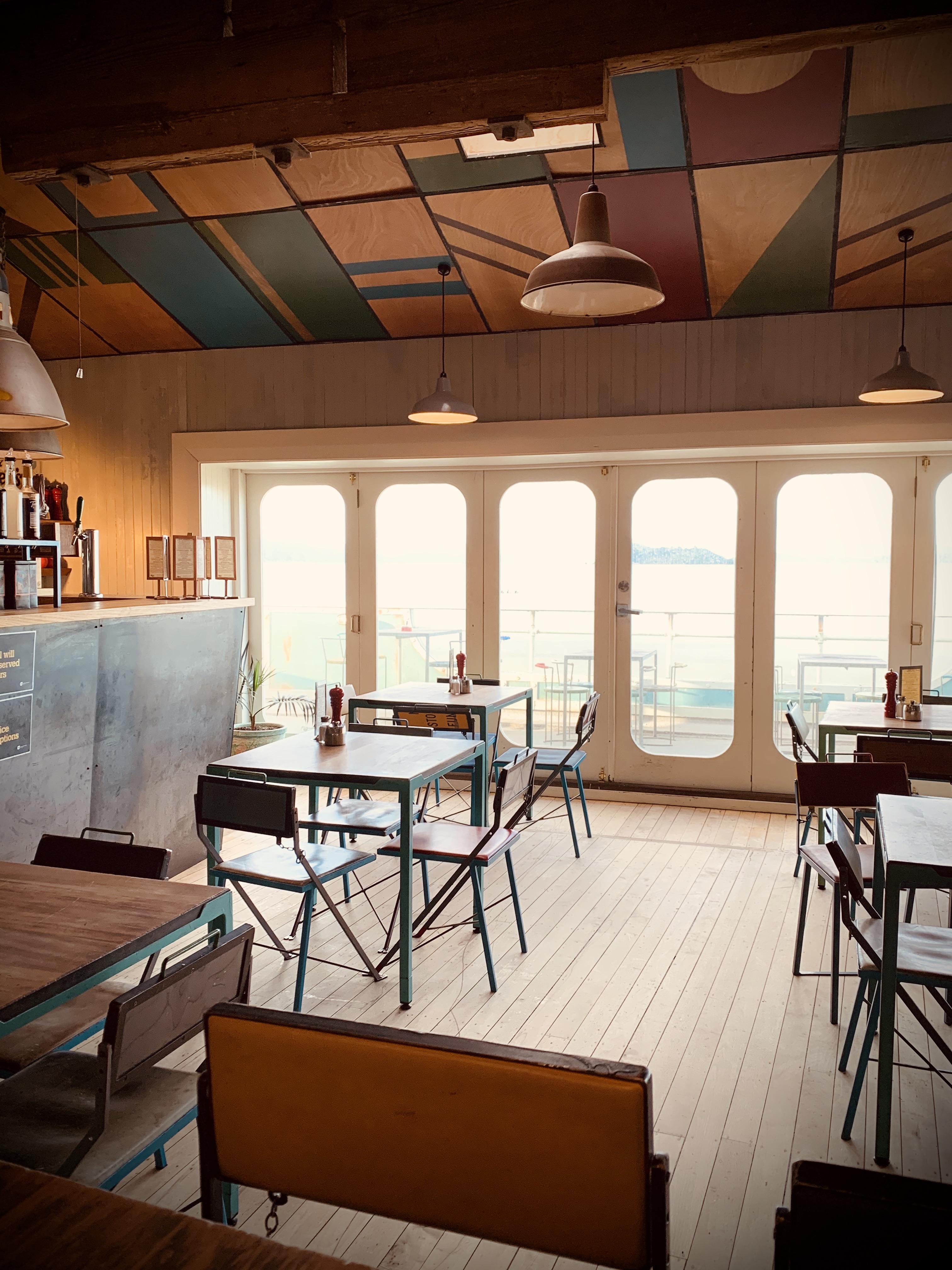 Seashore Cabaret Café. Petone, NZ. Wellington's best coffee is found