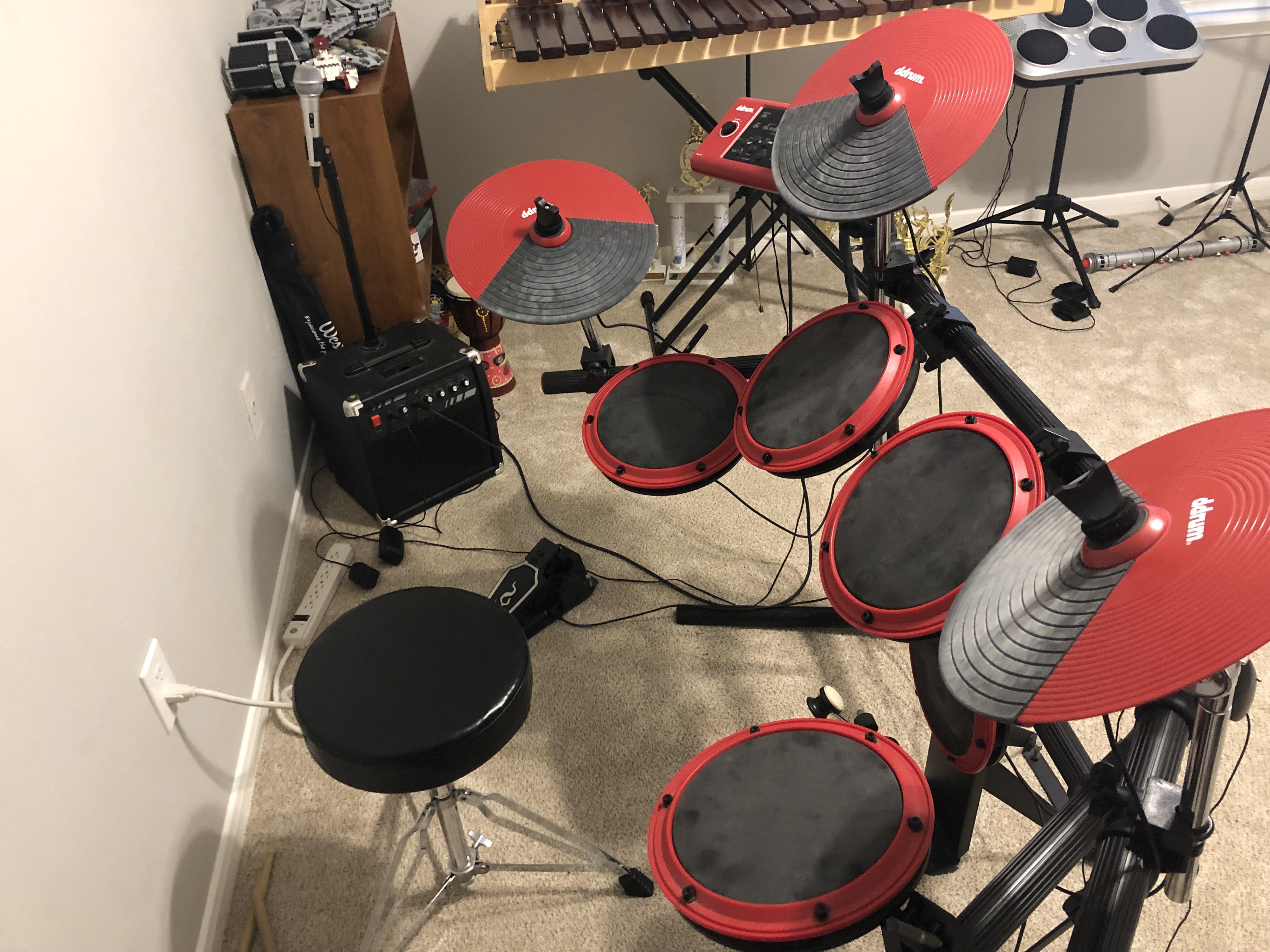 I finished setting up my drum set r/GarageBand