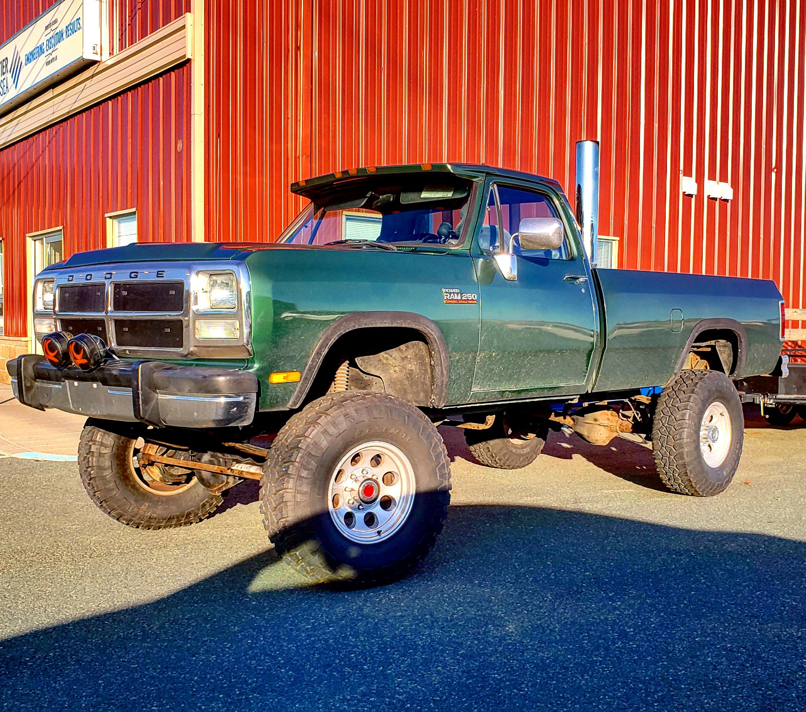 Beautiful Dodge Ram 250 I came across over the summer. Dodge