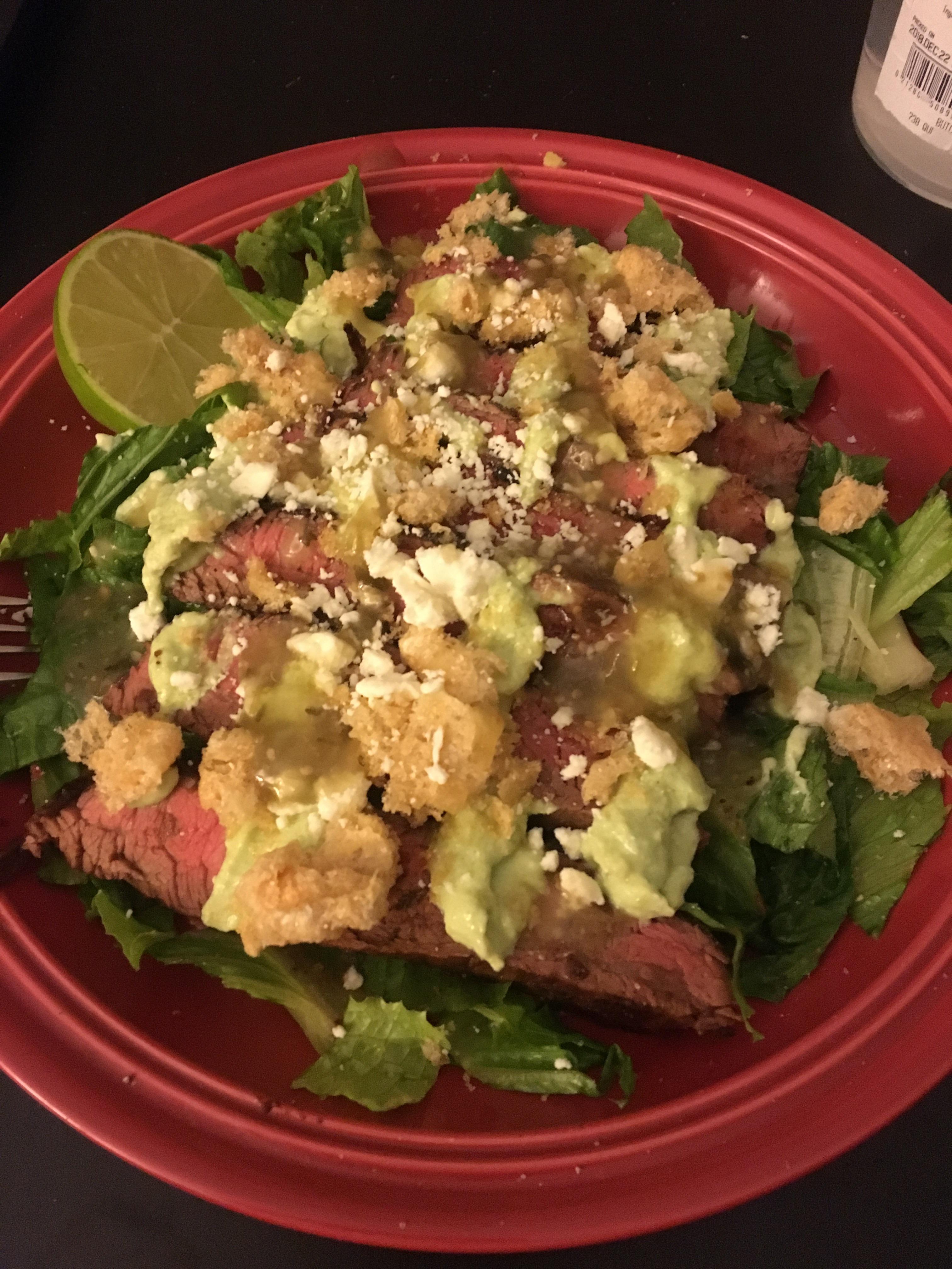 Keto Dinner Day 2 Flank steak salad with lime, avocado and sour cream