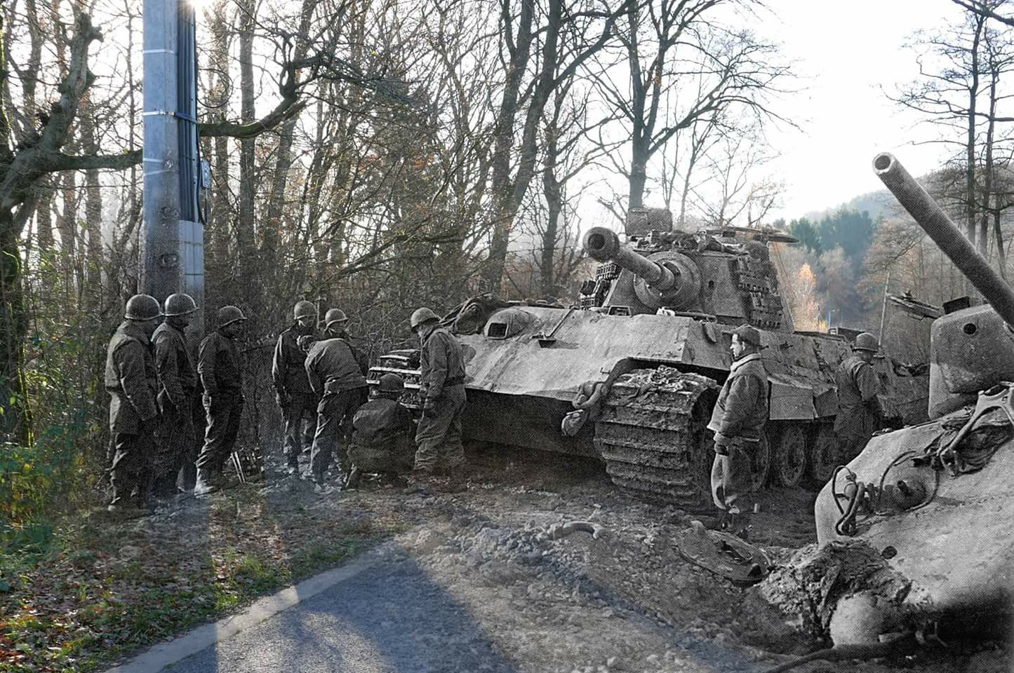 Ghosts of War Tiger II 334, Battle of the Bulge 1944/2016 cross r