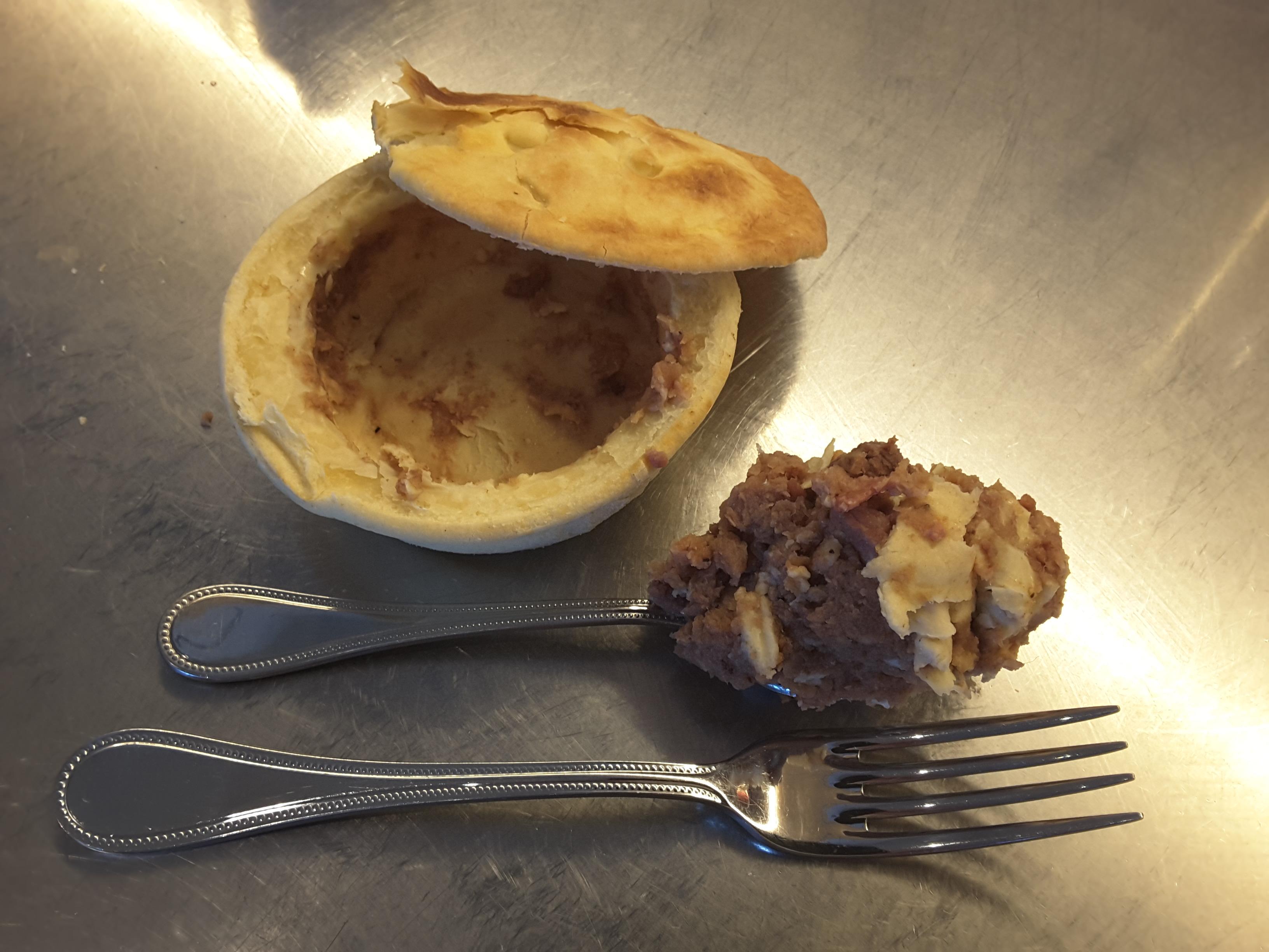 BIG Ben pie.......disappointed. They were a really good pie once. r