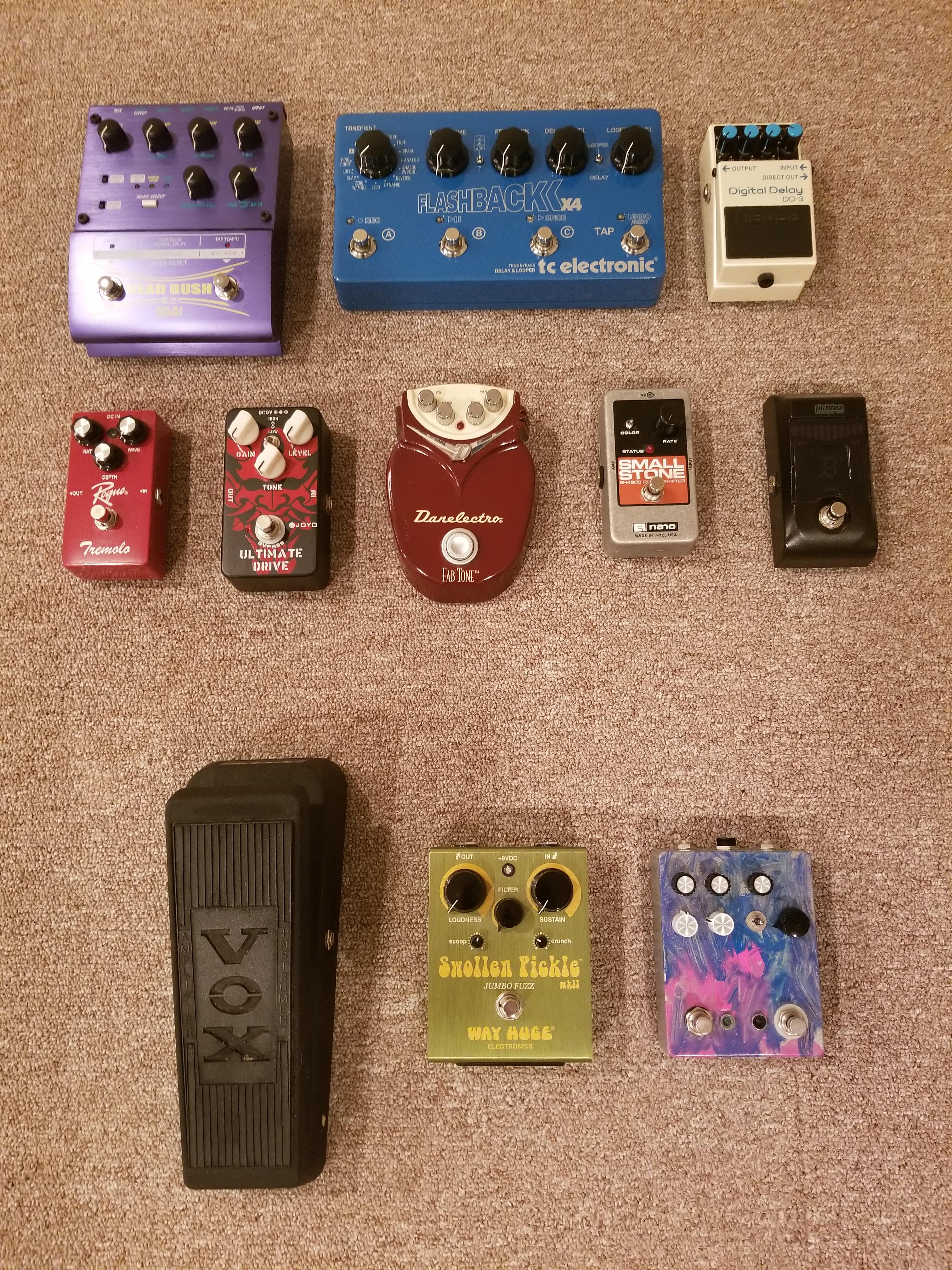 Hey guys, need some help setting up my pedal order! Top 2 rows is what I've been told. Where do
