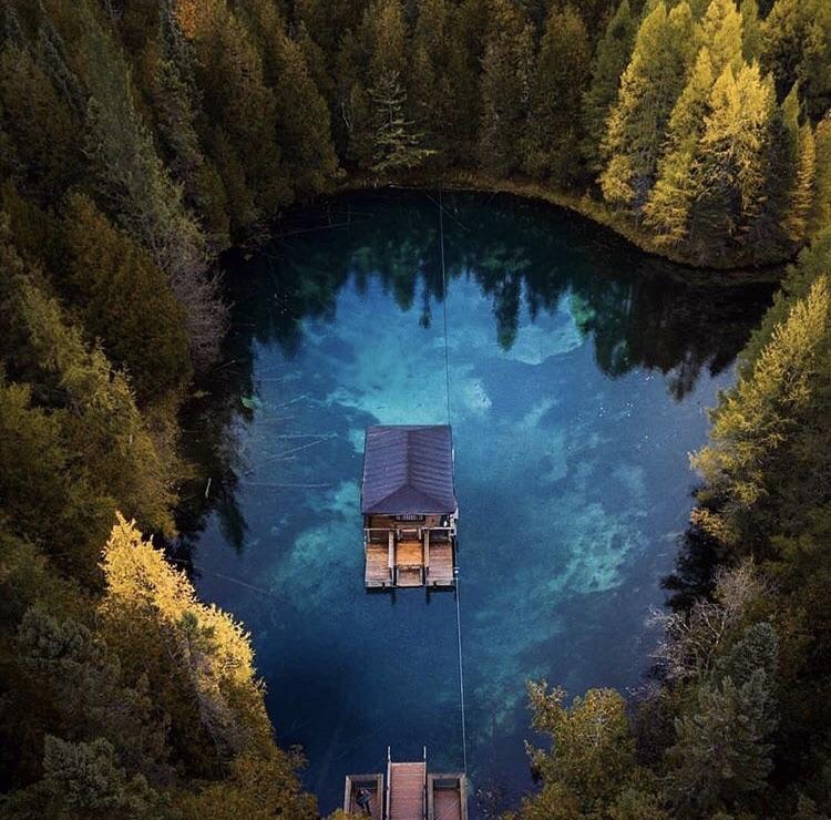 Private lake house r/pics