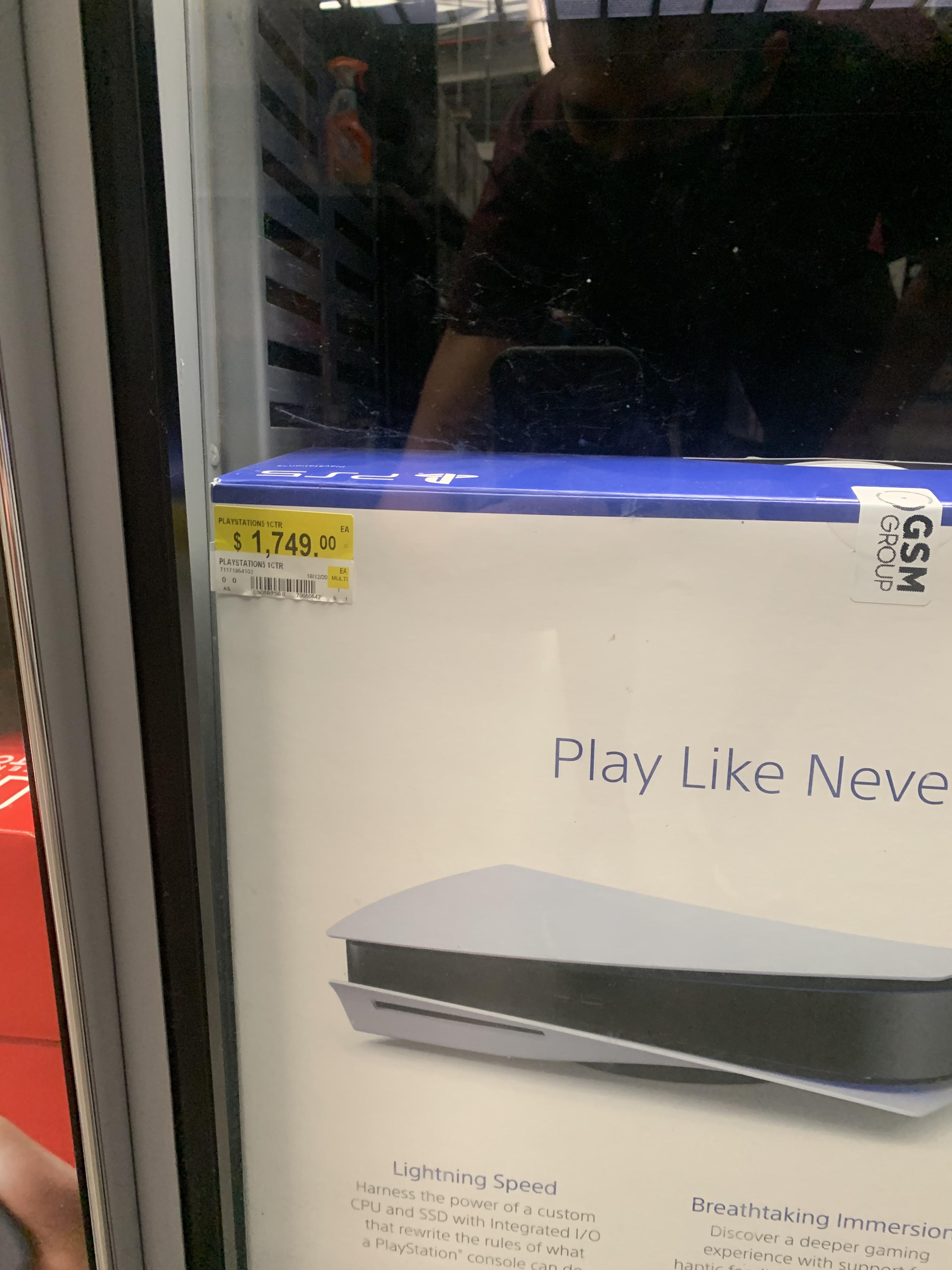 I noticed during my visit in El Salvador how expensive electronics and