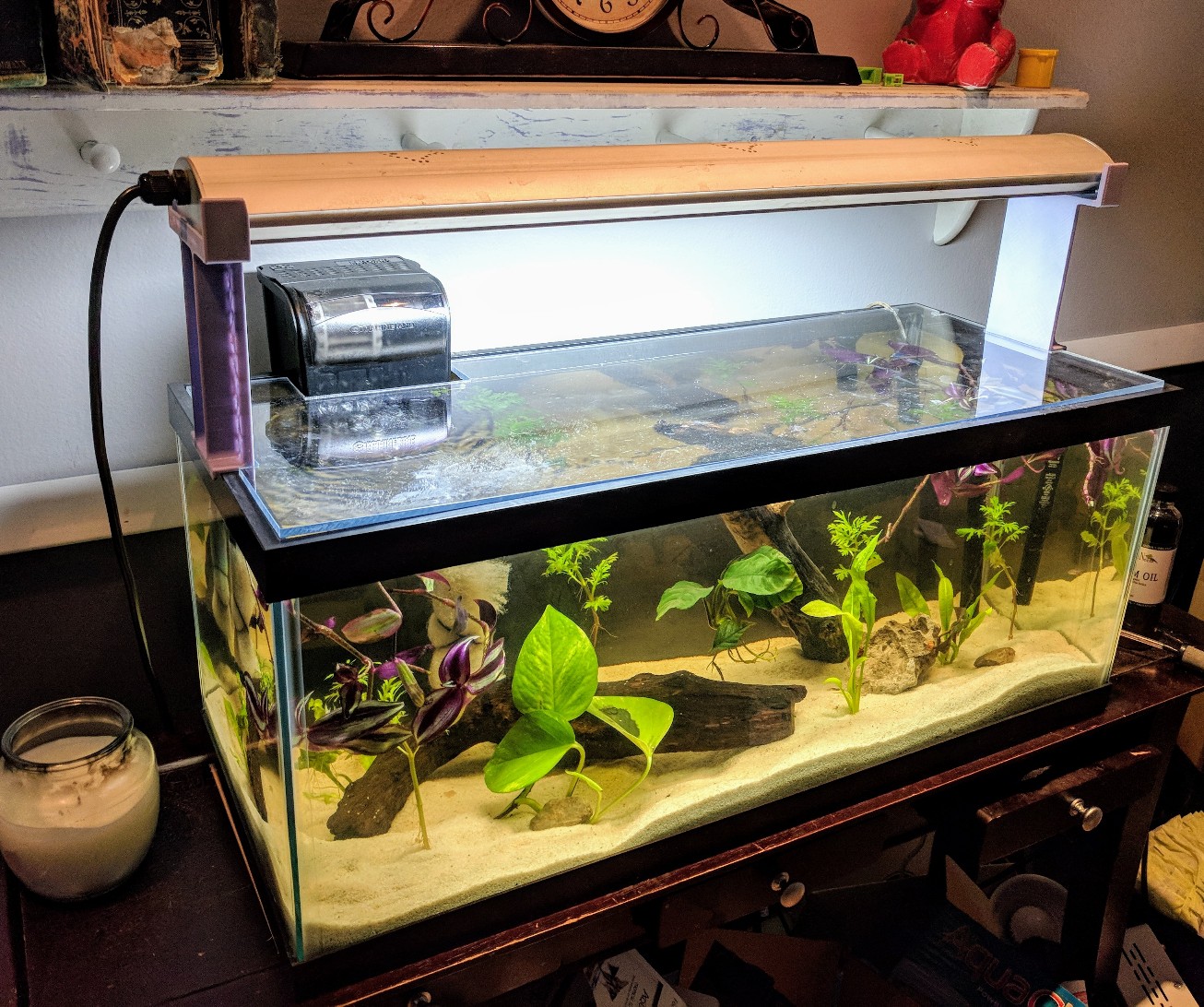 Designed and printed a holder for my T5HO aquarium lighting! r