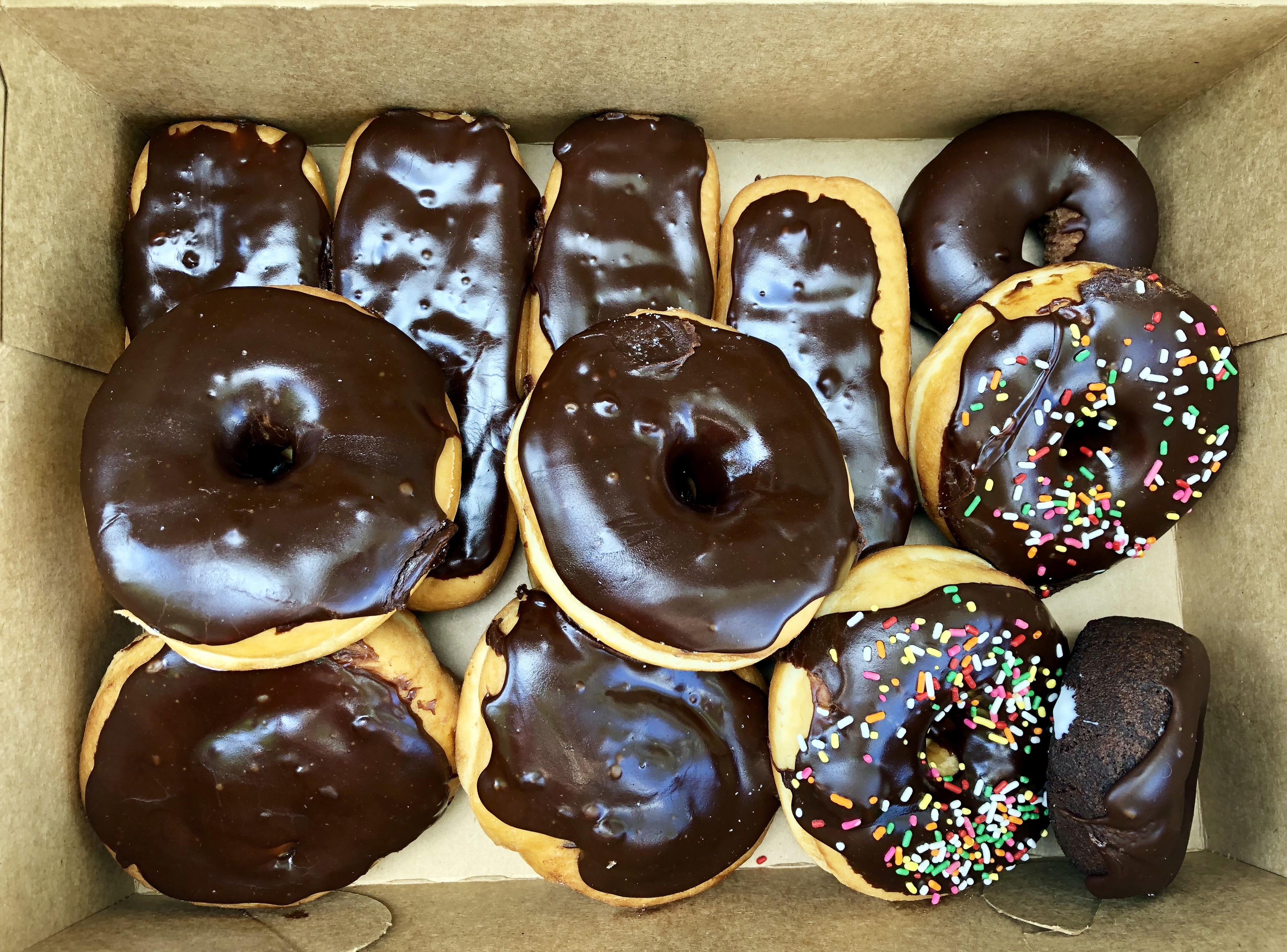 Chocolate glazed donut anyone? 🍩 r/FoodPorn