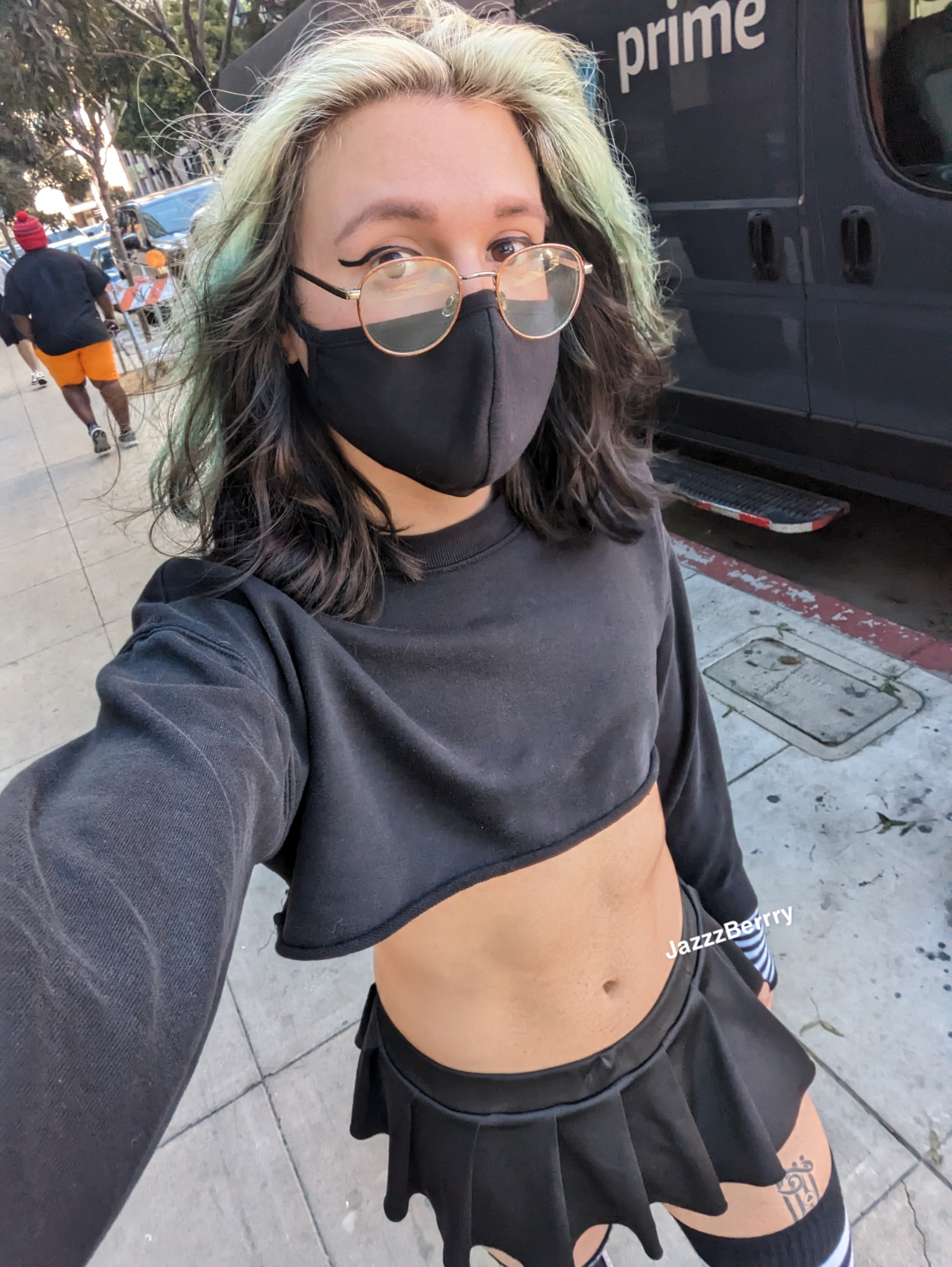 femboy in public : femboy