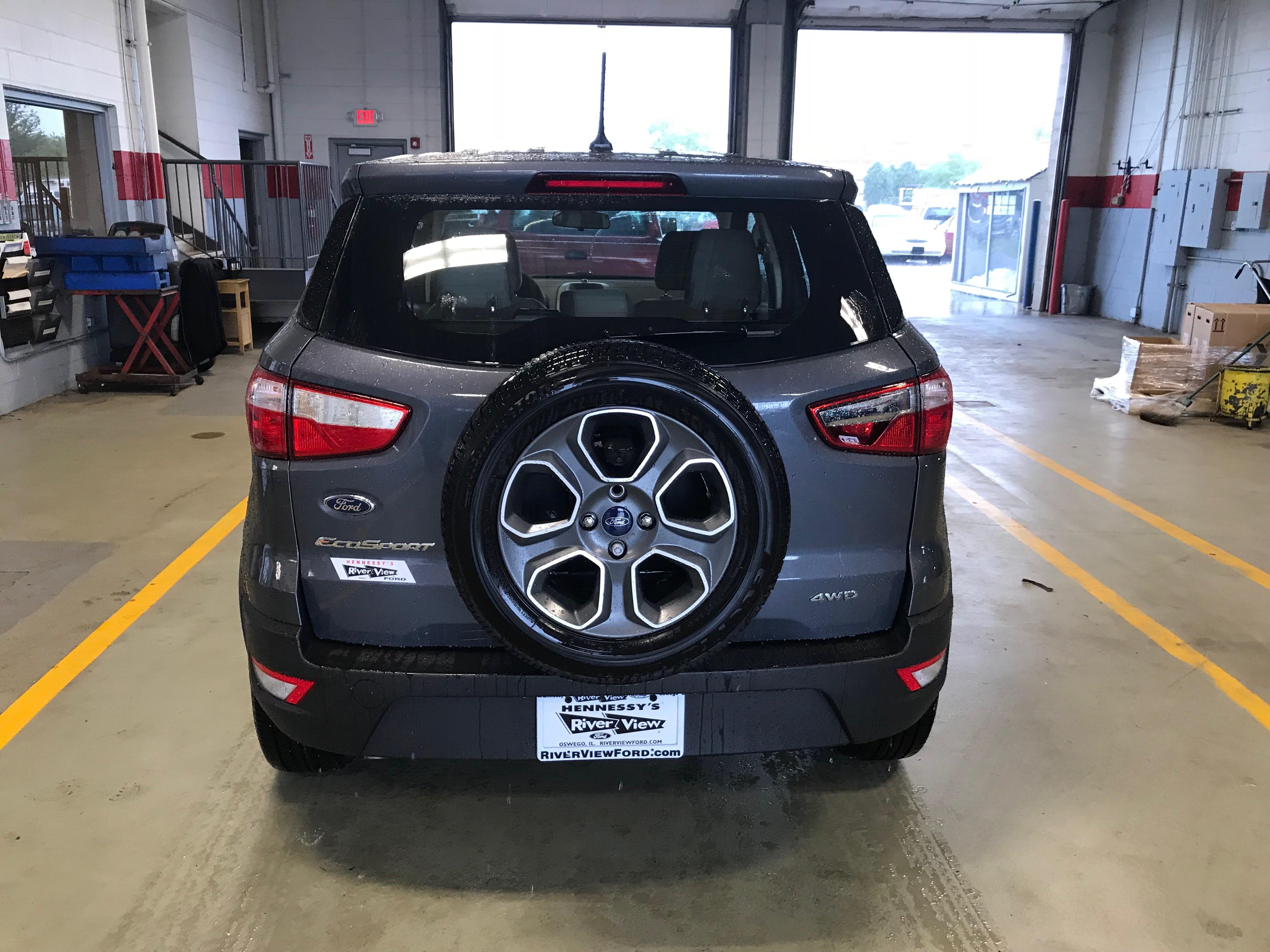 TIL the new EcoSport is available with a swing gate mounted fullsize spare tire r/Ford