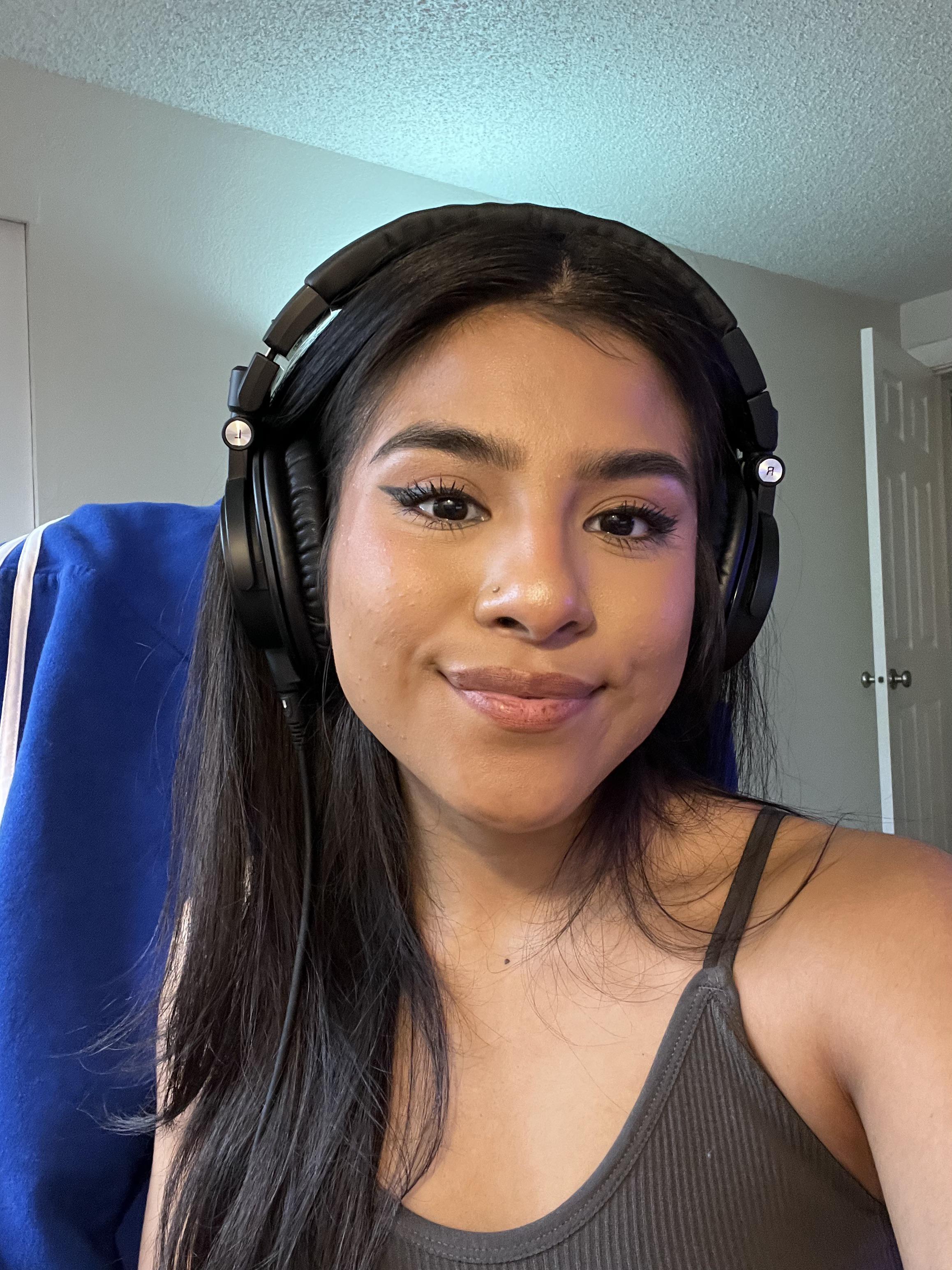 444vanessak (u/iitmythrowaway) - Reddit