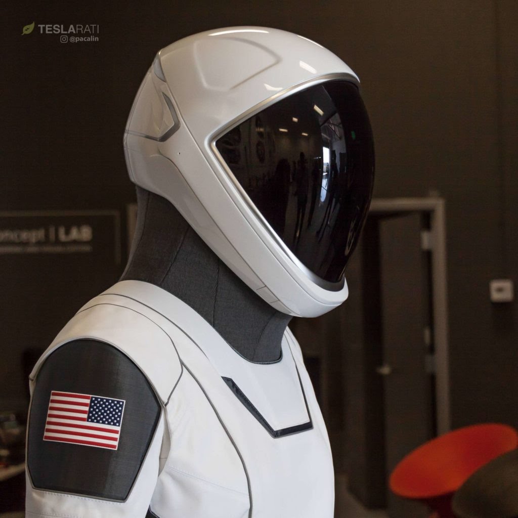 A close look to the SpaceX spacesuits astronauts will use on the Crew
