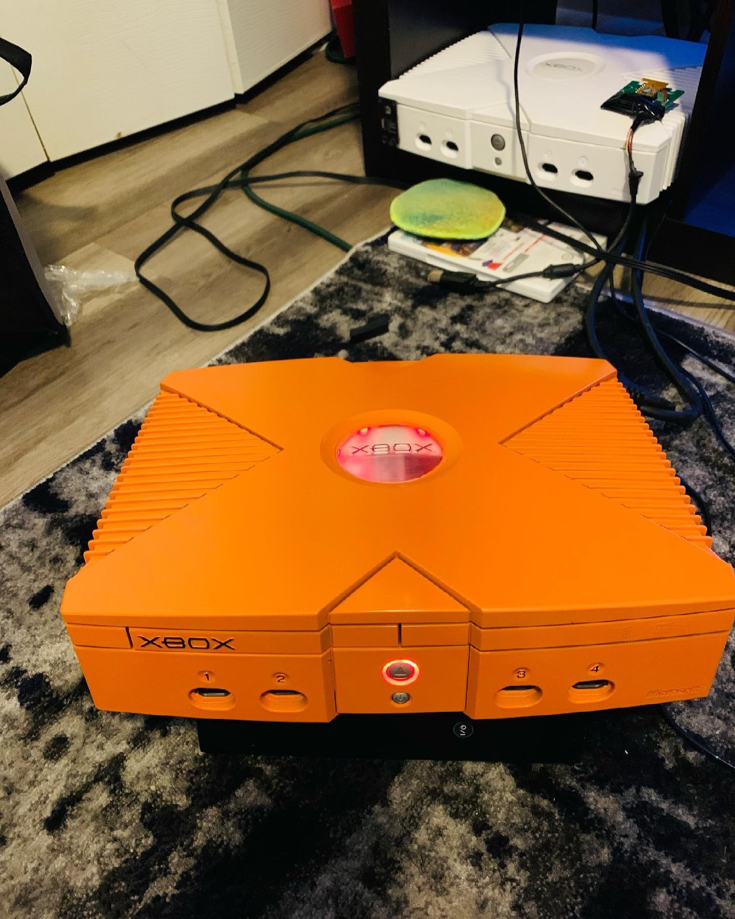 Bought a used xbox, turns out to be 1.6b, customized it anyway originalxbox