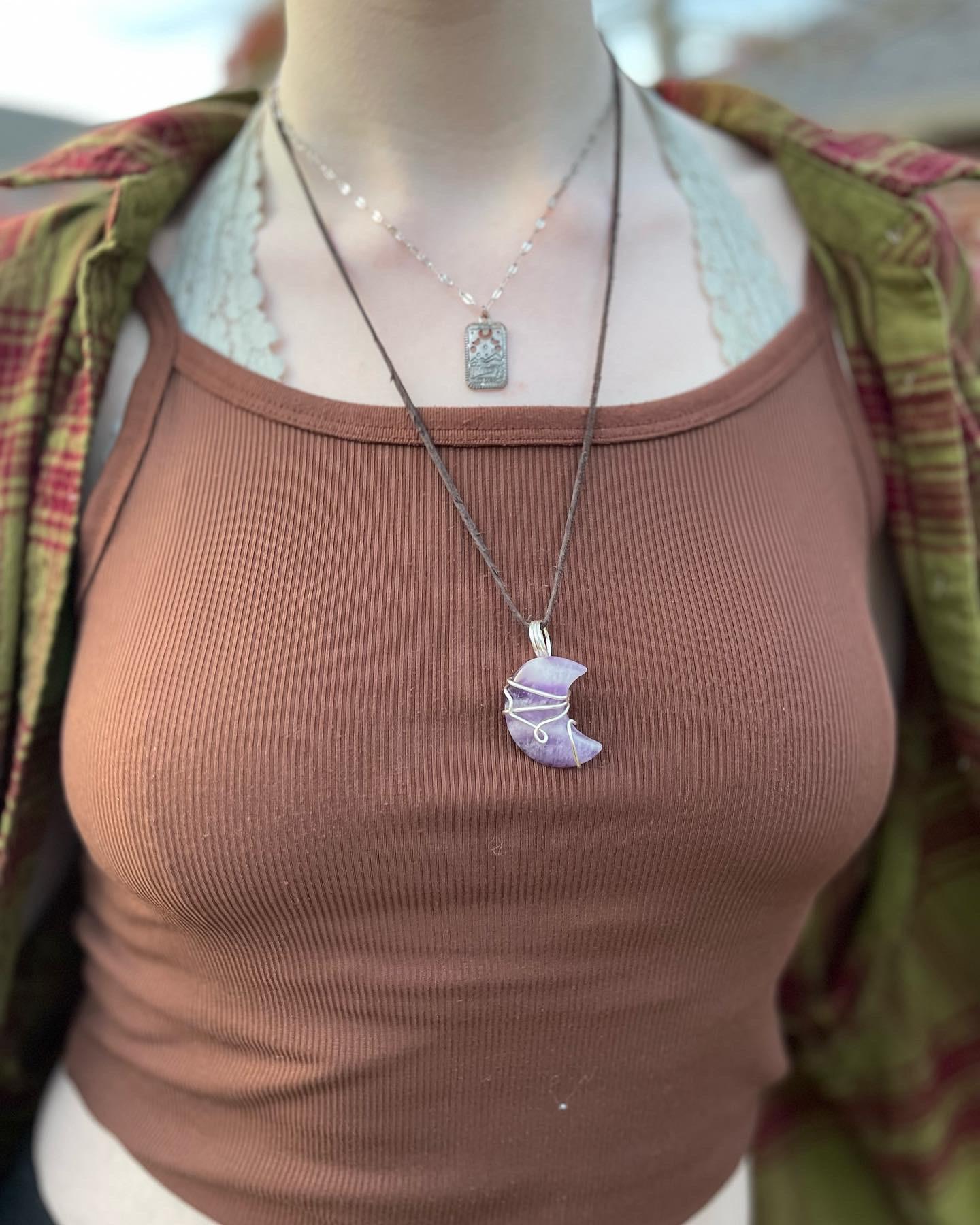 new necklace i made ) r/Crystals