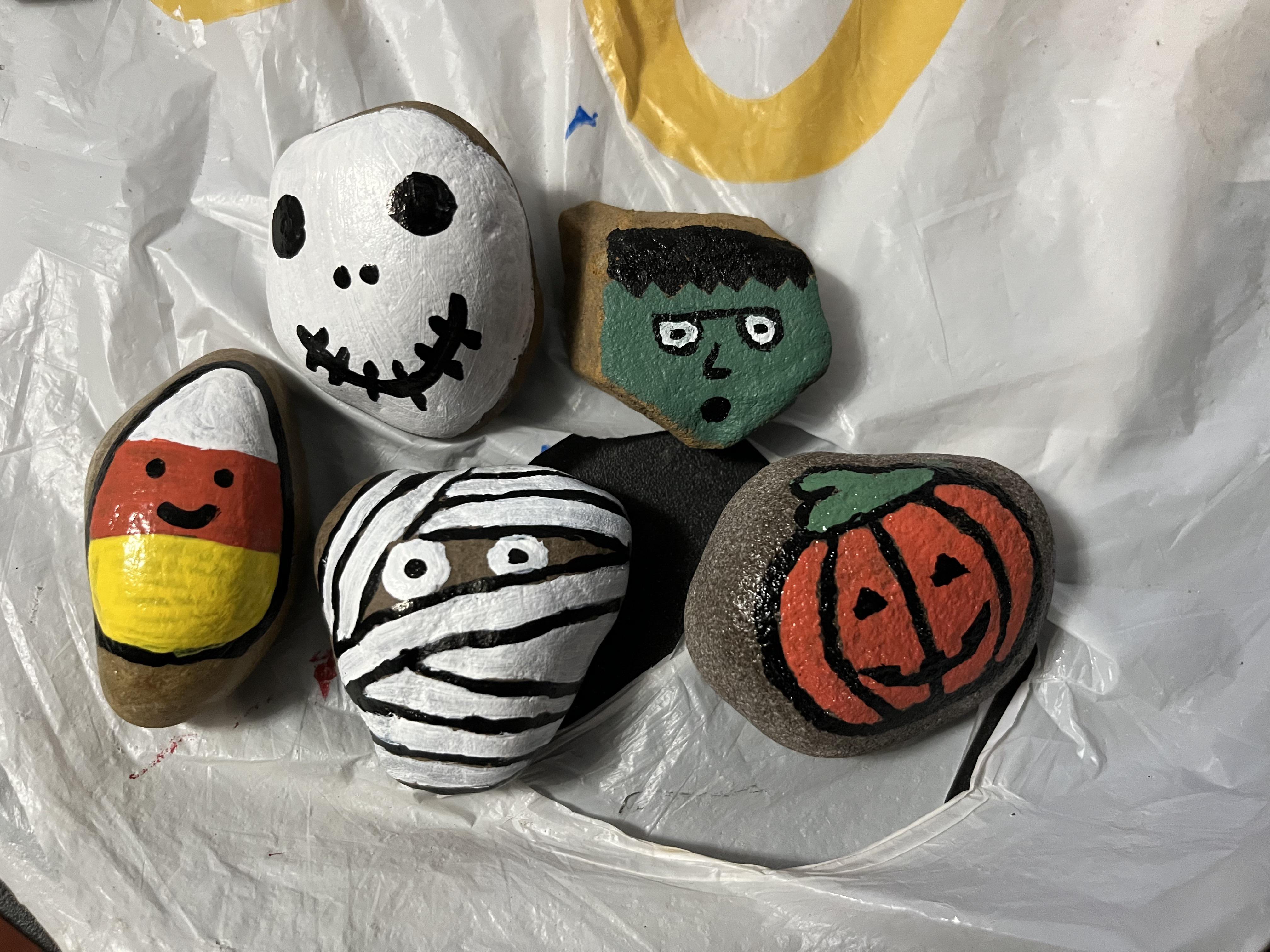 Halloween Candy Corn, Skull, Frankenstein, Pumpkin & Mummy r