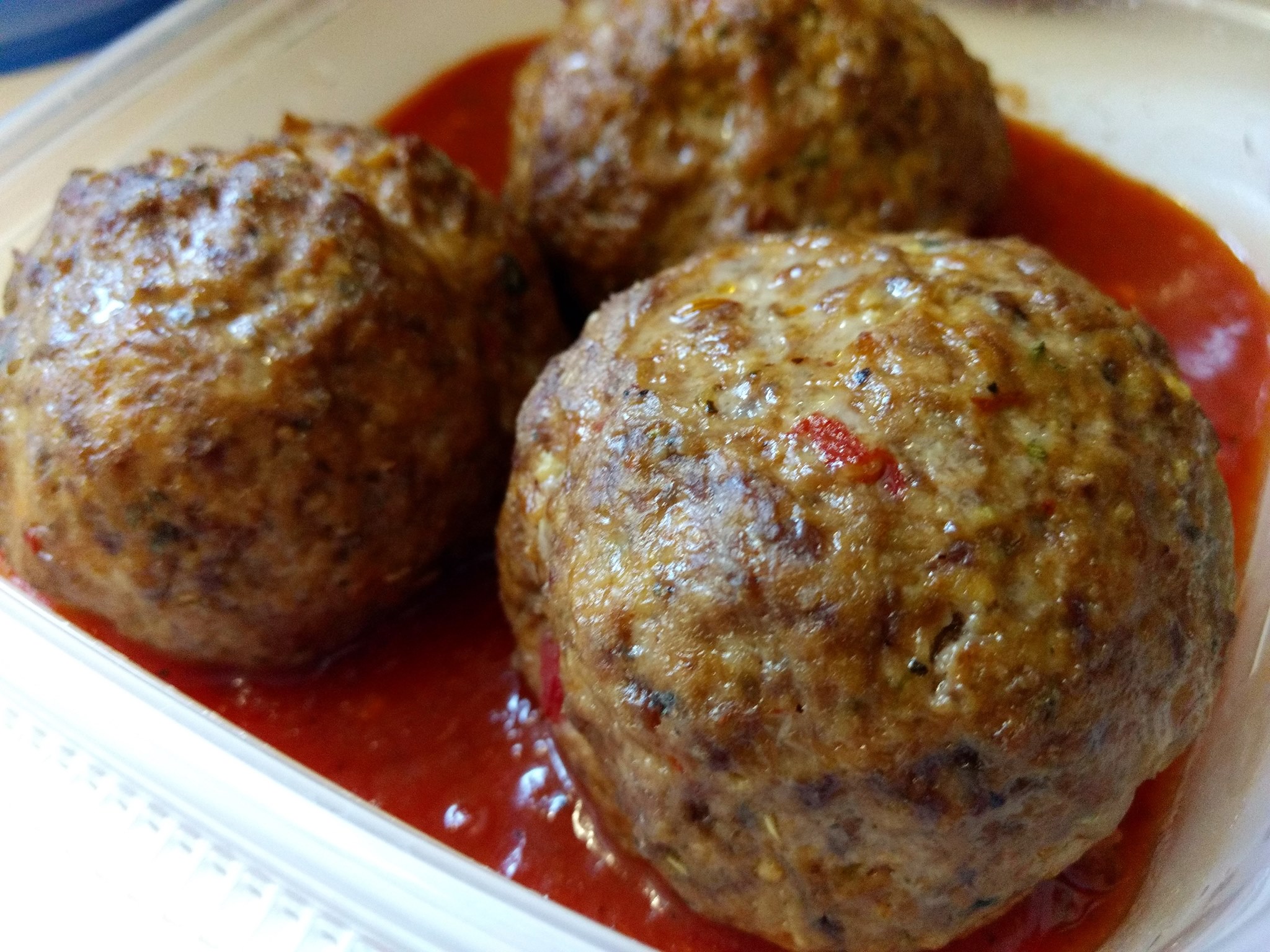 [Homemade] Spicy meatballs r/food