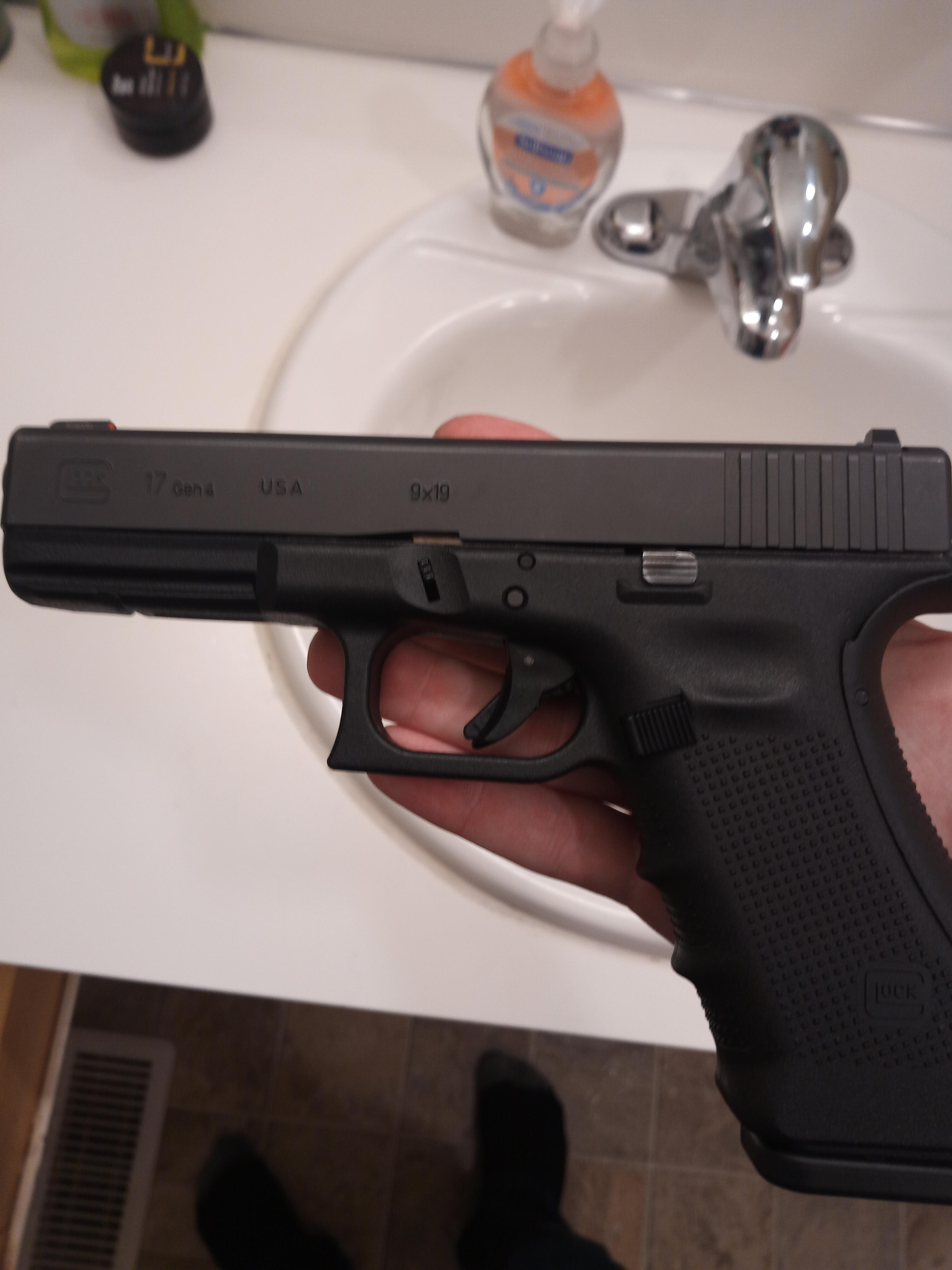 Not seeing a whole lot of Glocks on here, who else loves their