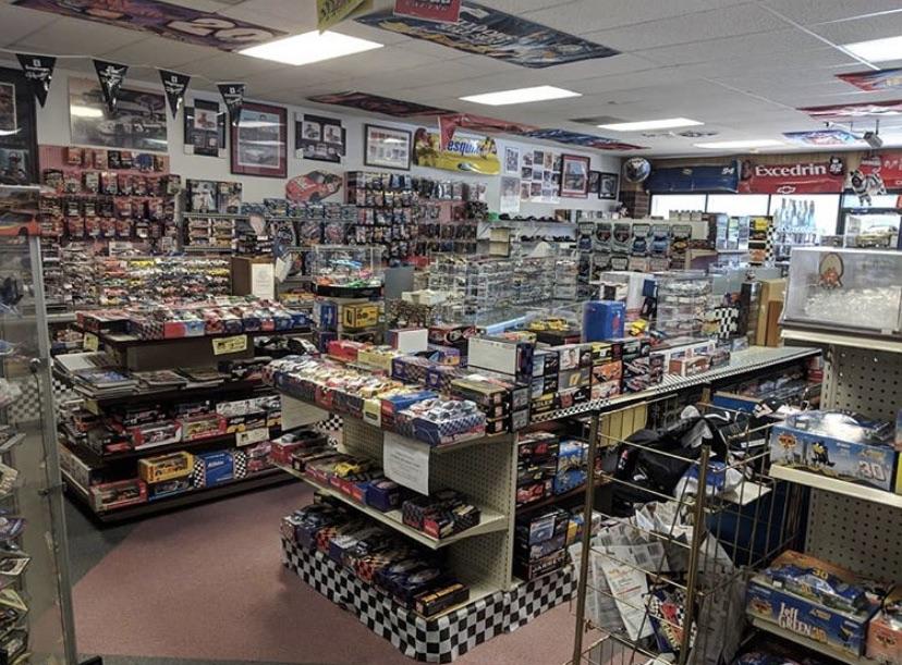 Who wants to visit this die cast store in North Carolina? 😍🏁 r