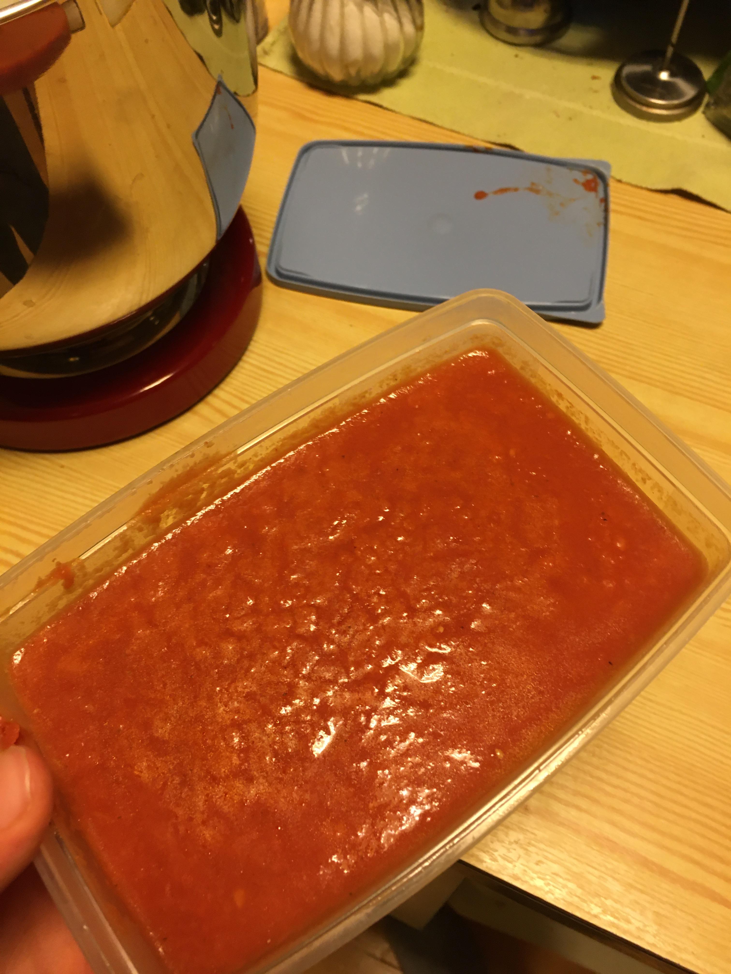 Diarrhea After Eating Tomato Sauce