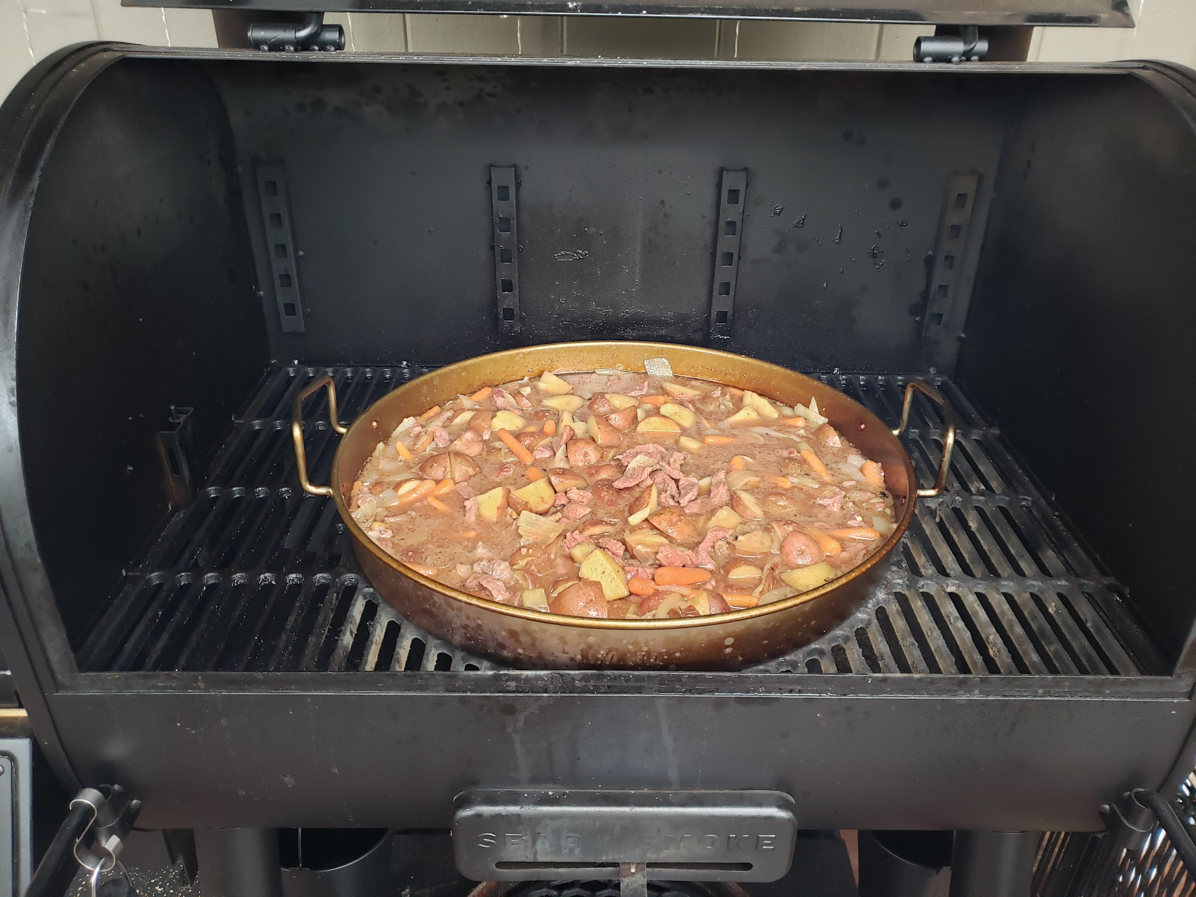 Smoked beef stew on the Oklahoma Joe Rider DLX. Came out great! r