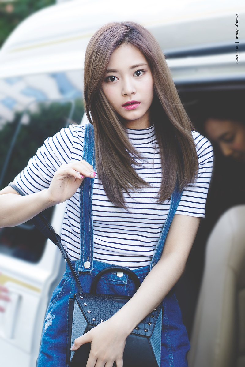 Tzuyu twice