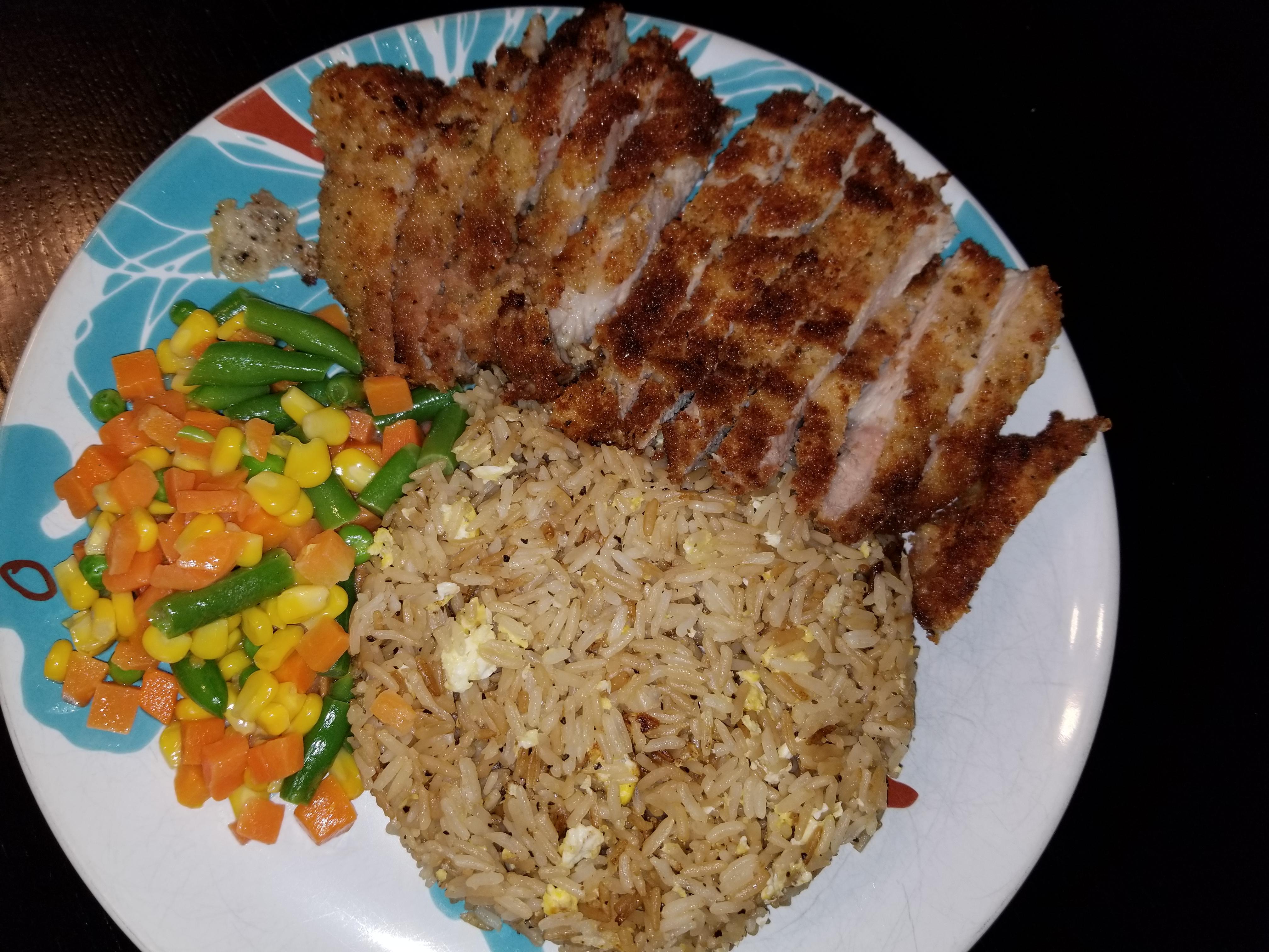 [Homemade] tonkatsu with japanese steakhouse style fried rice and