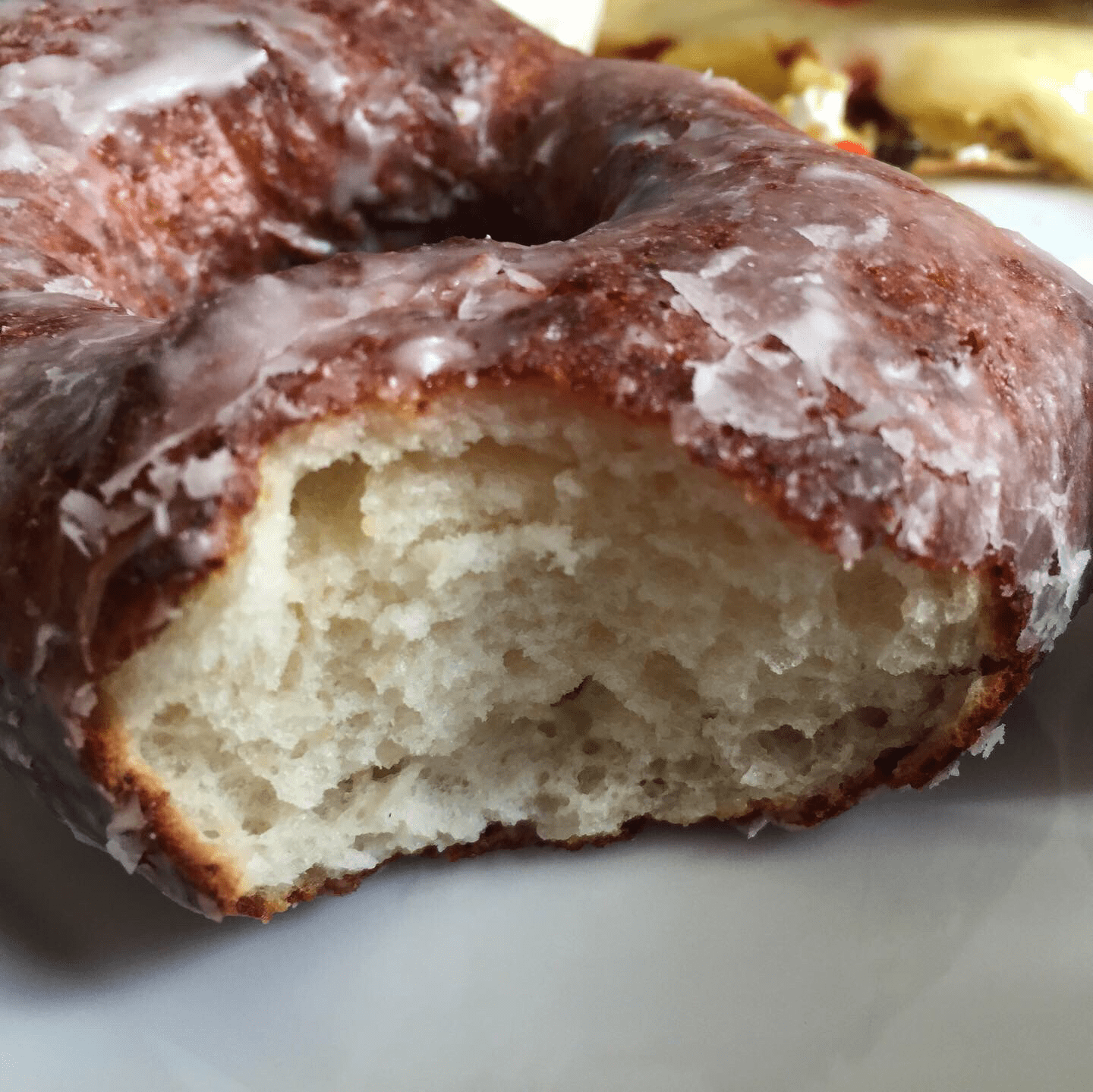 Gluten Free Doughnuts 🍩 So yummy with a simple vanilla glaze! Celiac