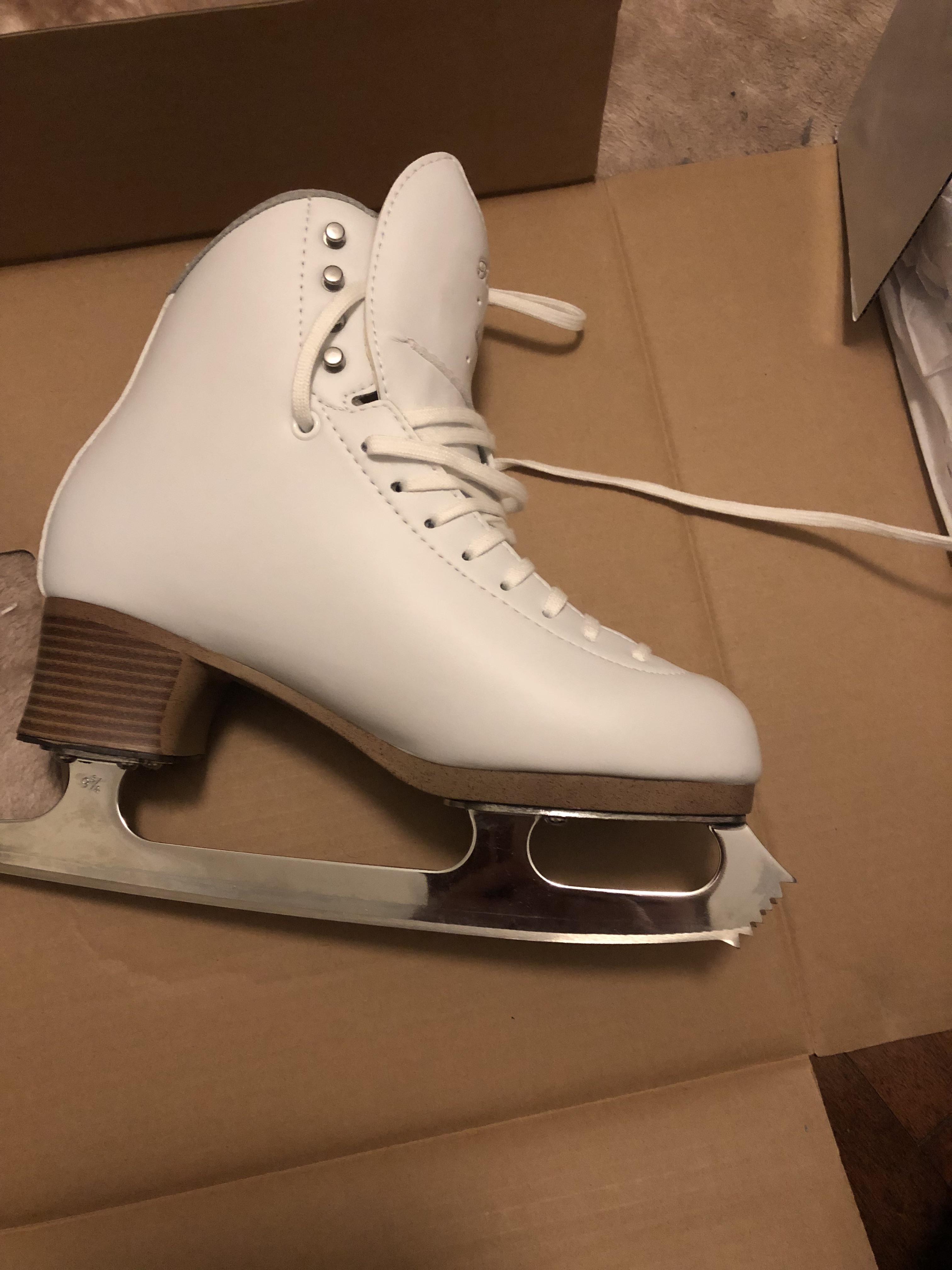 New skates should I swap? I started skating a month ago and passed grade 2, so I bought some