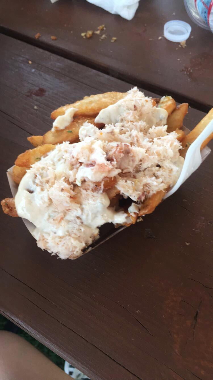 [I Ate] Garlic Crab Fries r/food