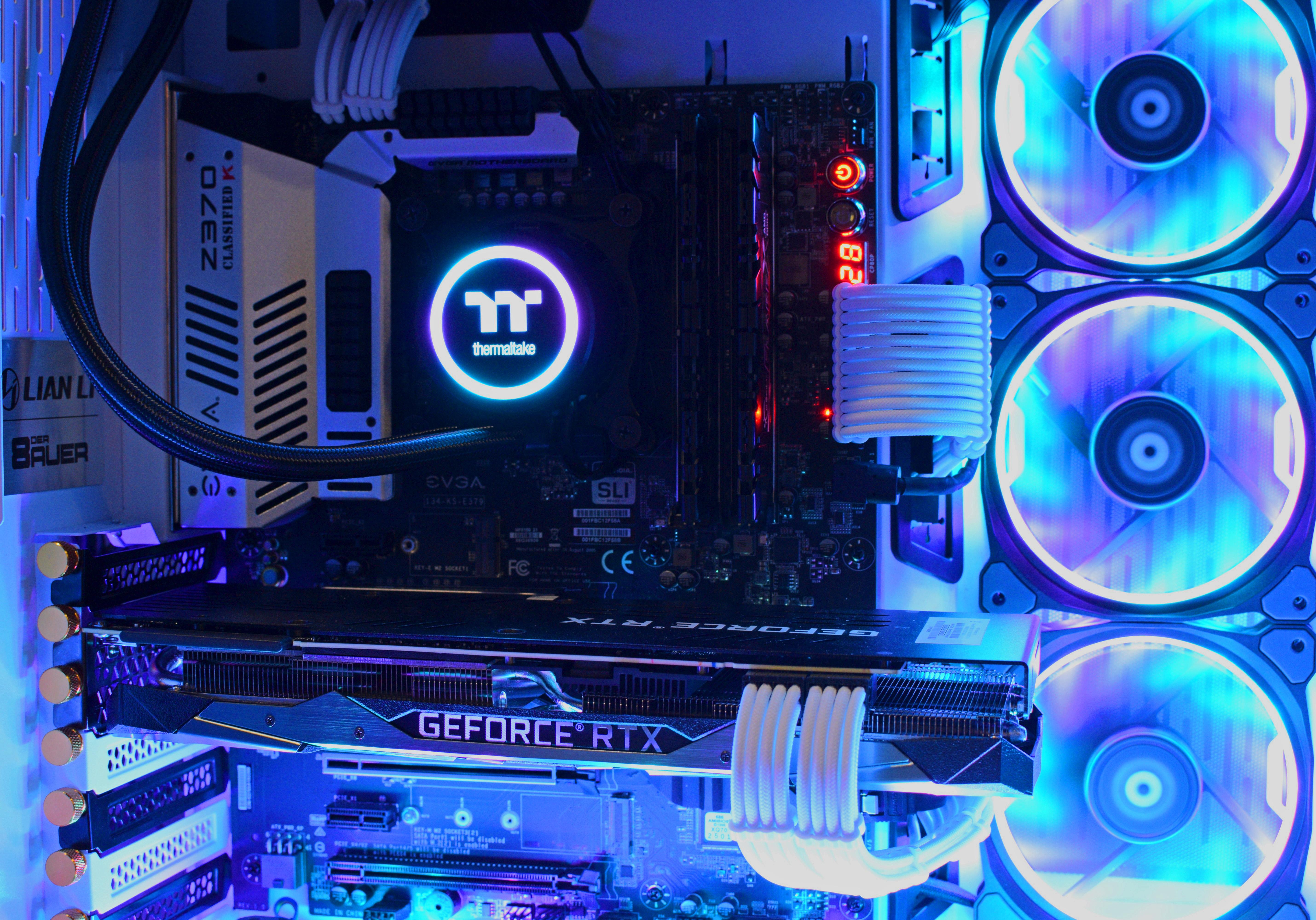 Added Cablemod Pro cables and some slick Gold thumb screws to my build