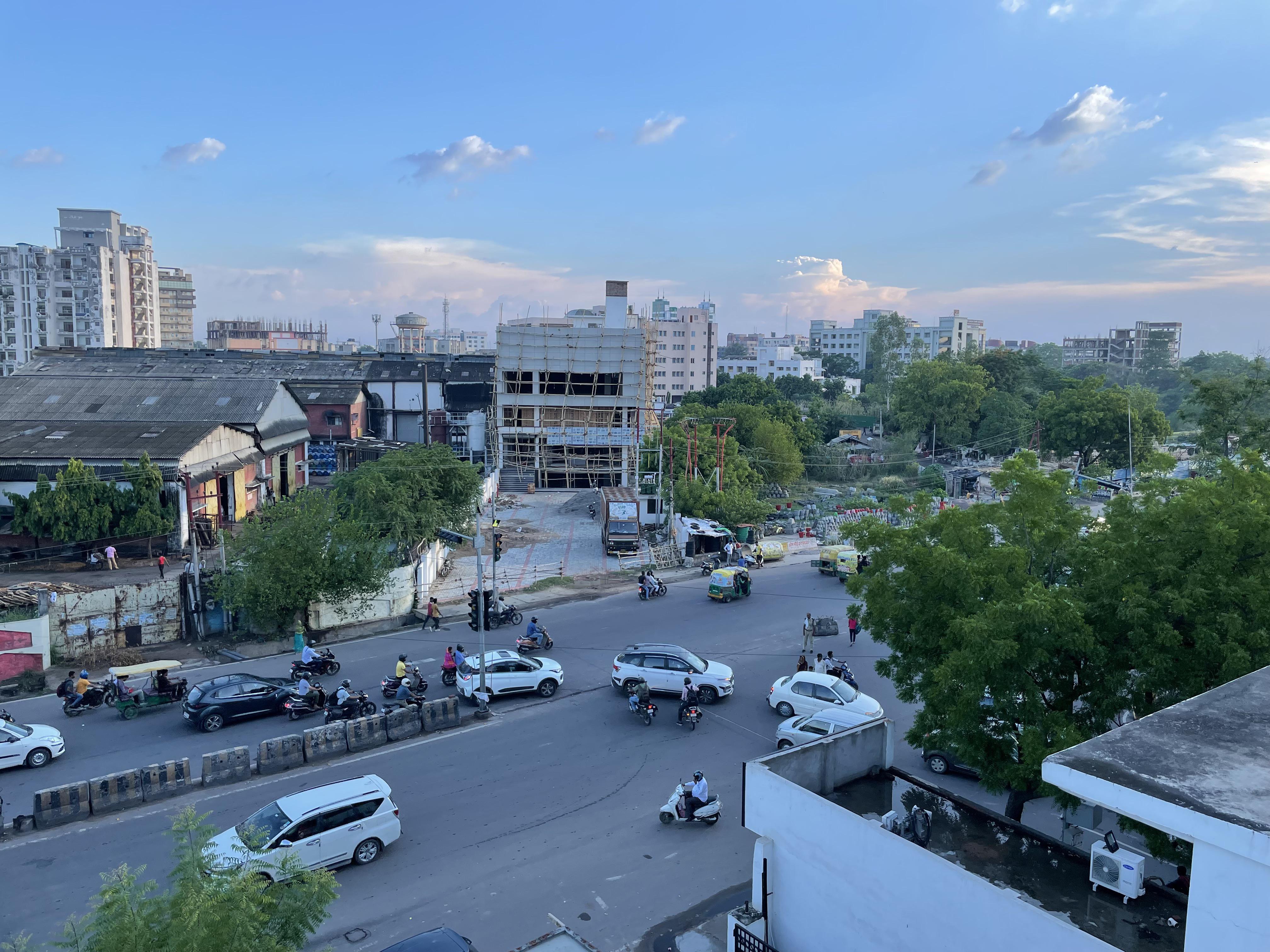 At Sector 8 Indira Nagar, overlooking Faizabad Road r/lucknow