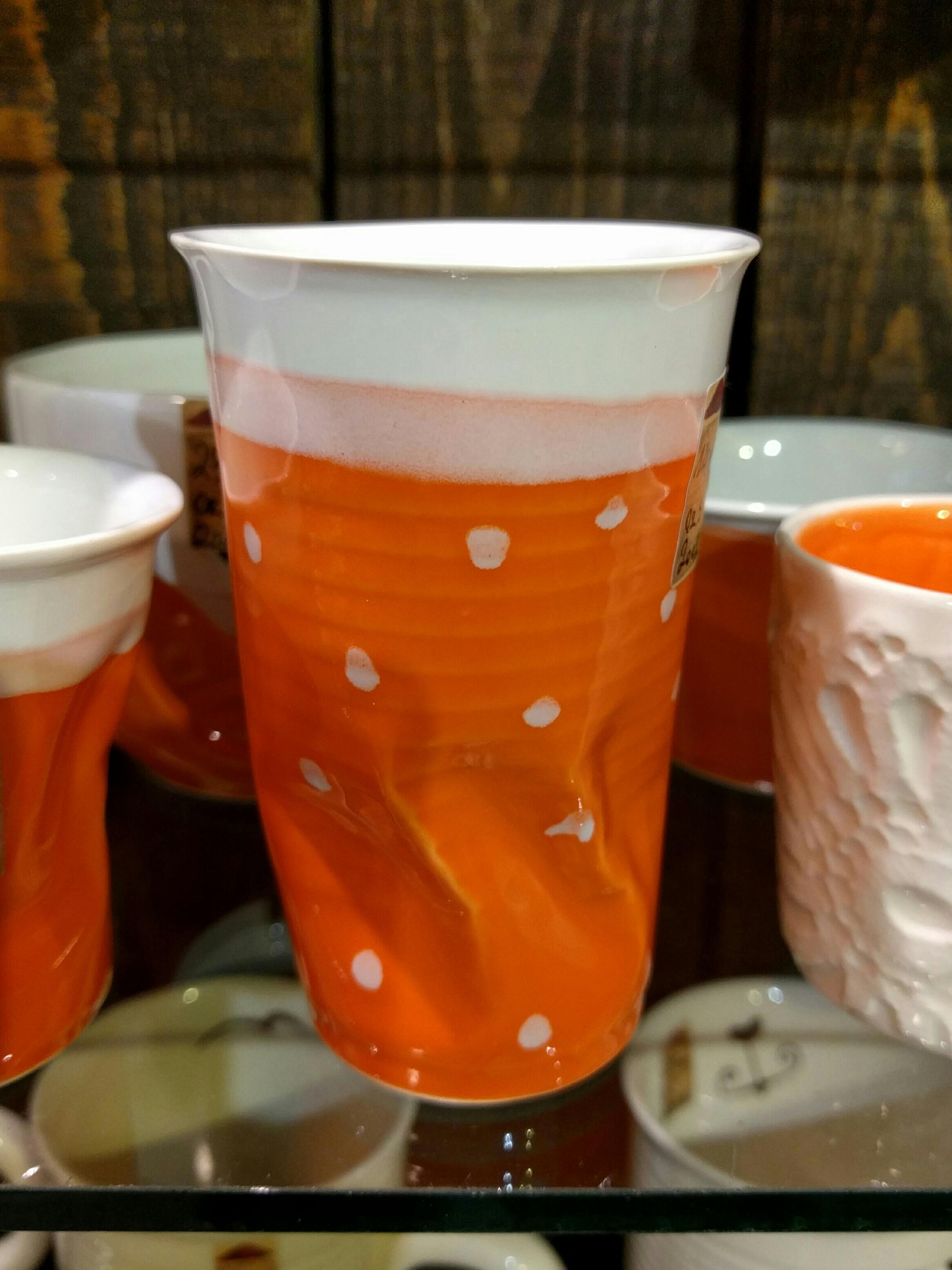 this mug is made to look like a paper cup r/mildlyinteresting