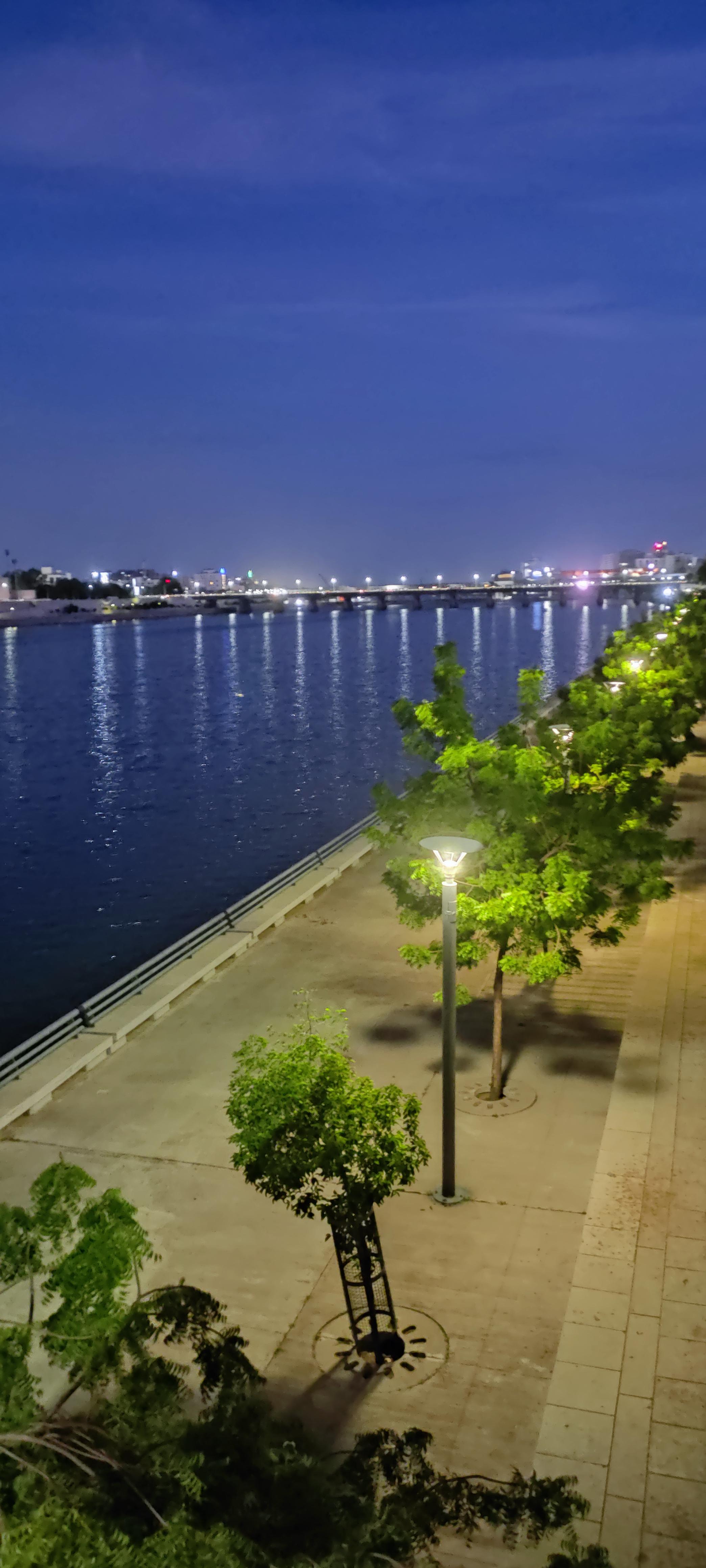 Night View of Riverfront Ahmedabad r/ahmedabad