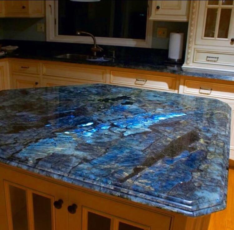 Apparently labradorite countertops are a thing 😍😍 website said 90200