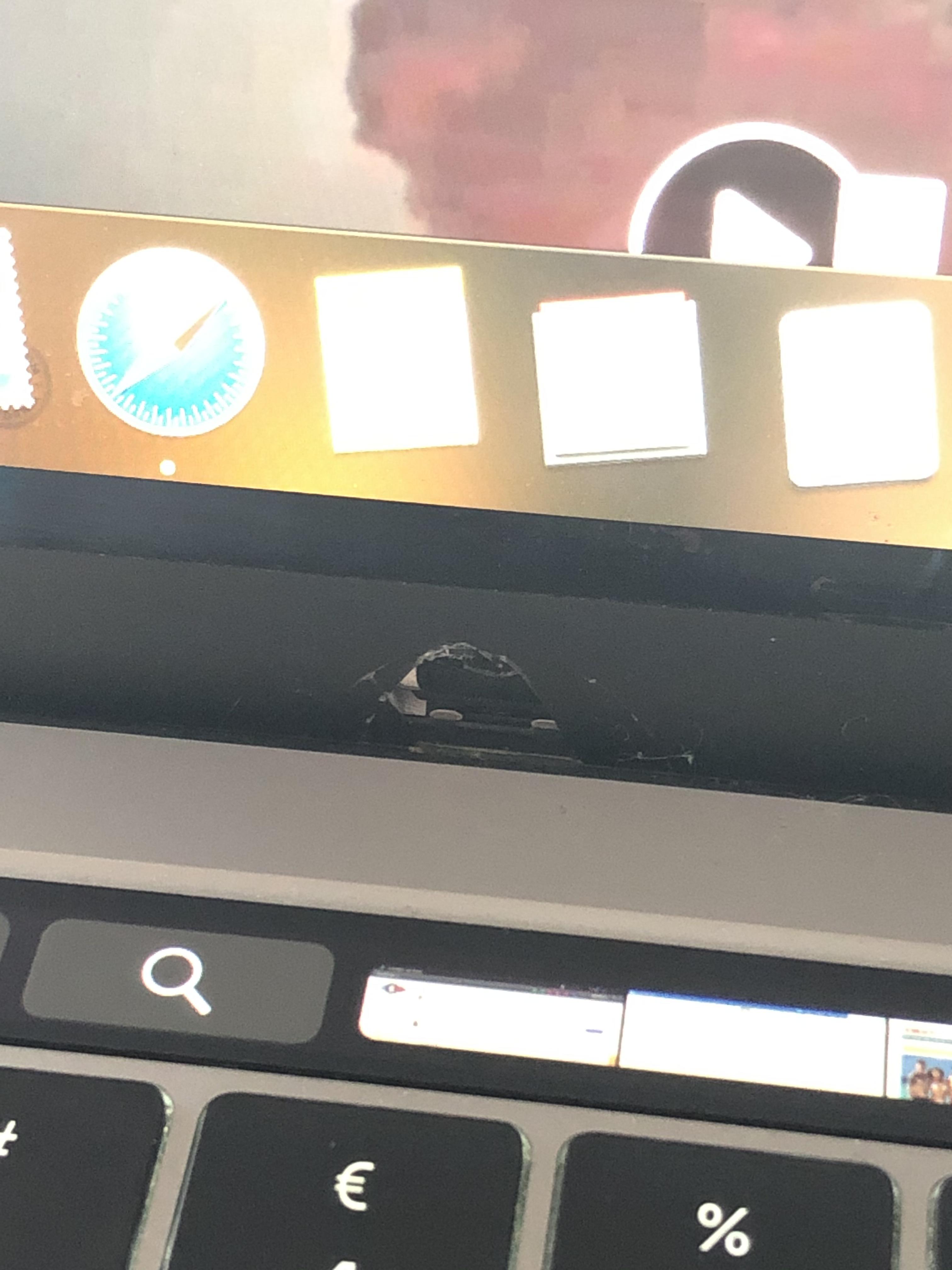 Is this worth fixing? Don’t know what caused it just heard a crack