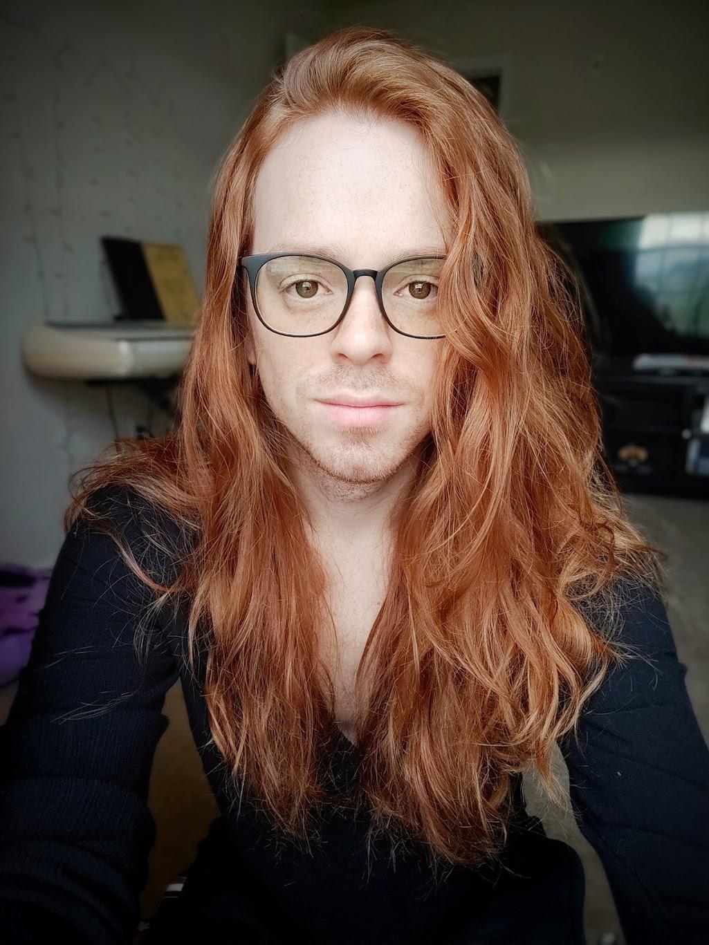 Got advice a long time ago on this sub about wrapping my wet hair in t shirts to get waves. I
