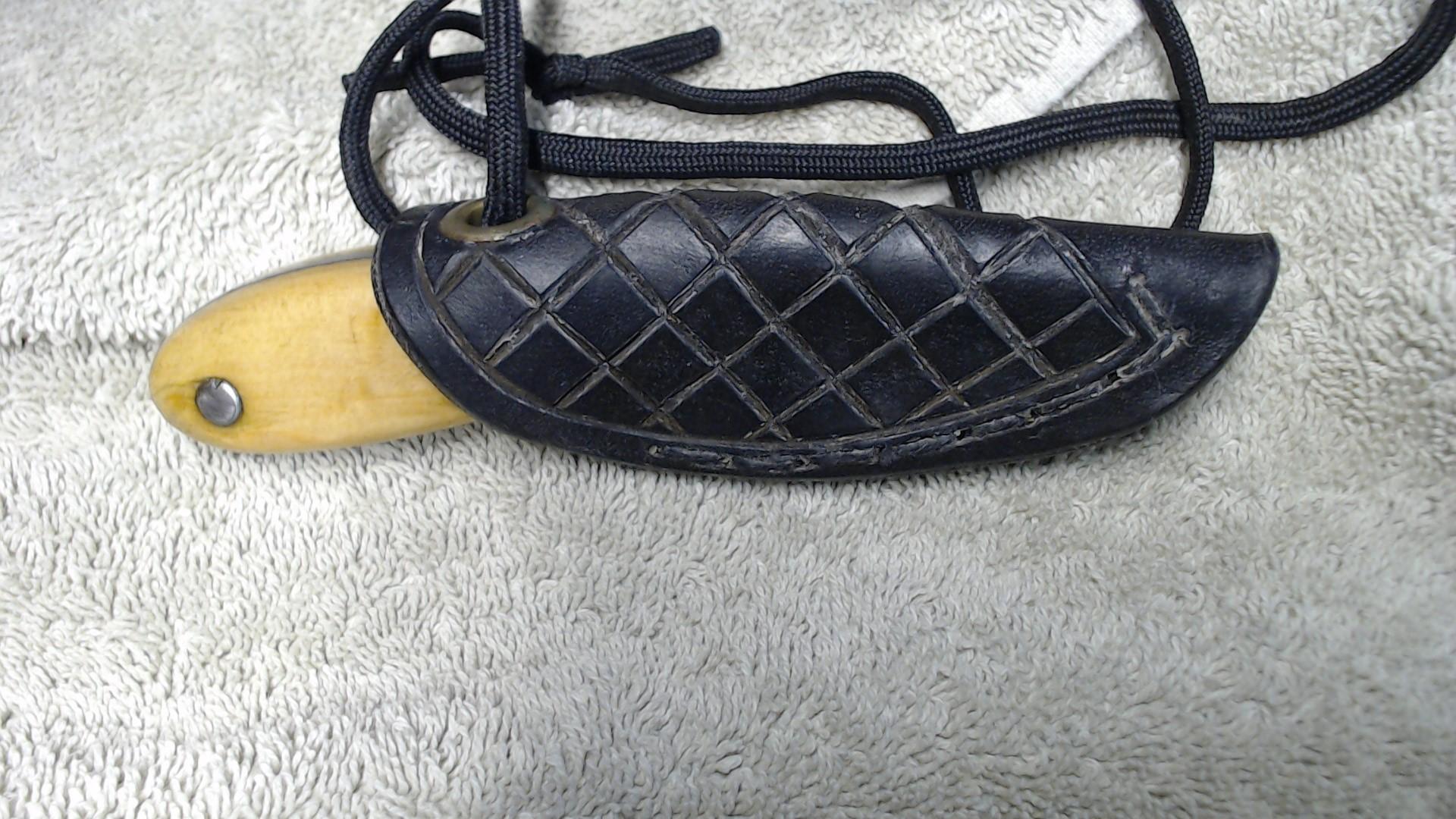 9oz Neck Knife Sheath Vinegaroon Black Dye and Simple Engraving r/Leathercraft