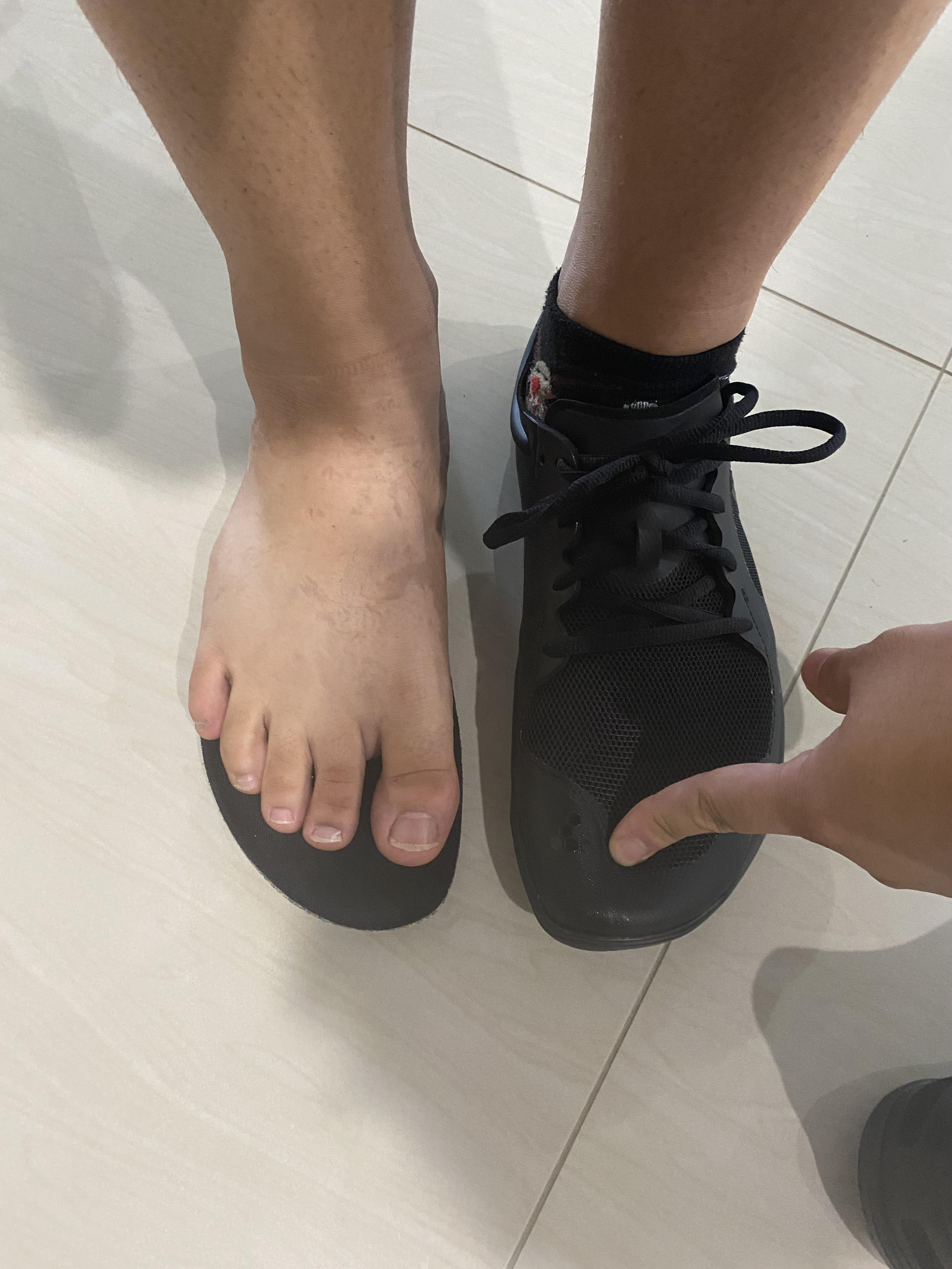 Hey guys, I was wondering if these are too big? They are my first pair of barefoot shoes. My