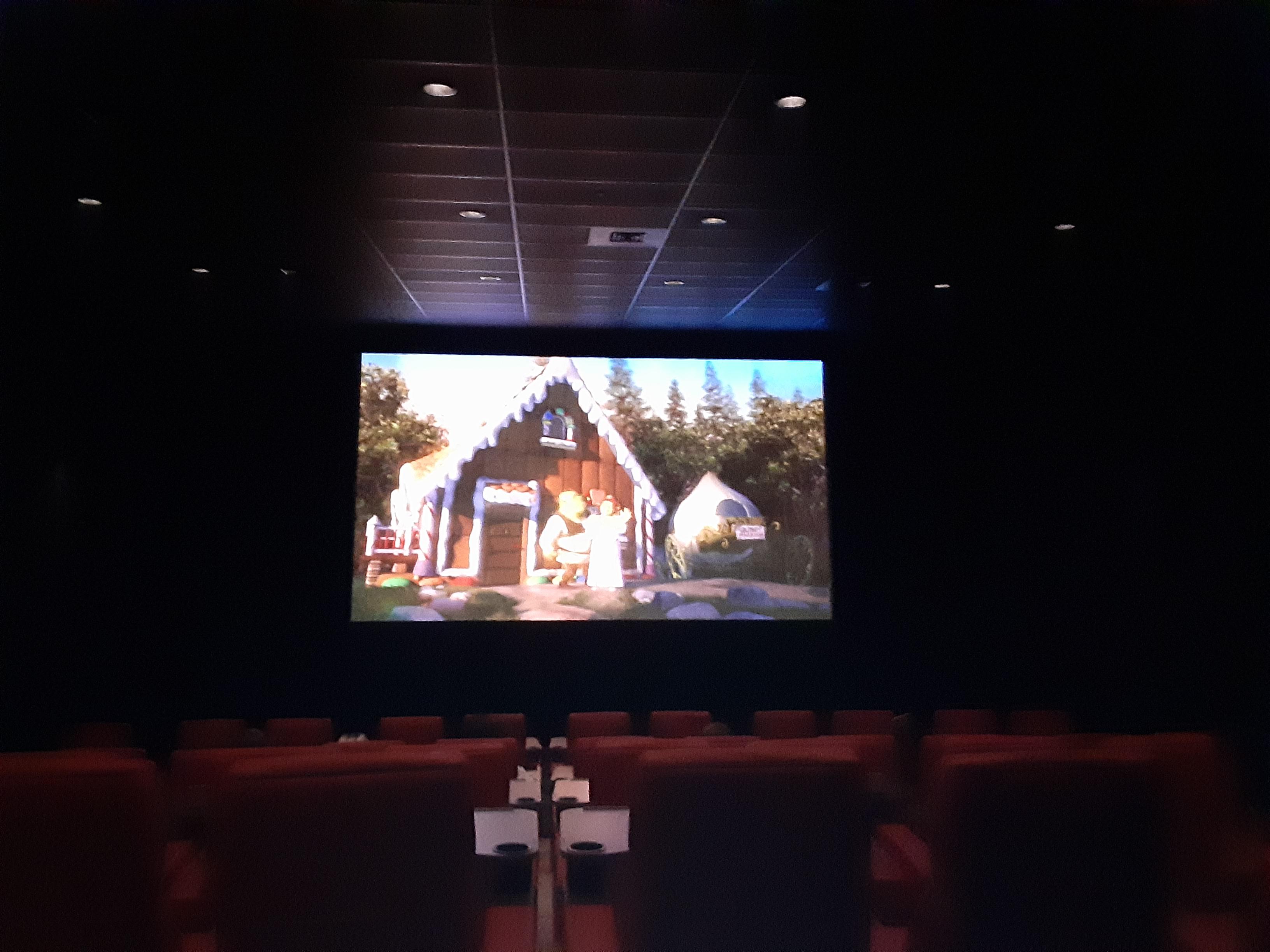 Miss the movies? Rent out a theater r/milwaukee