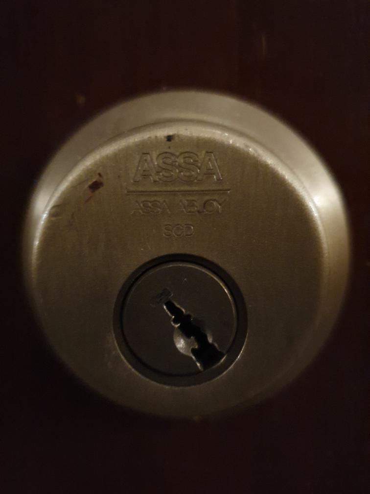 Unlock this Assa Abloy r/LockPickingLawyer