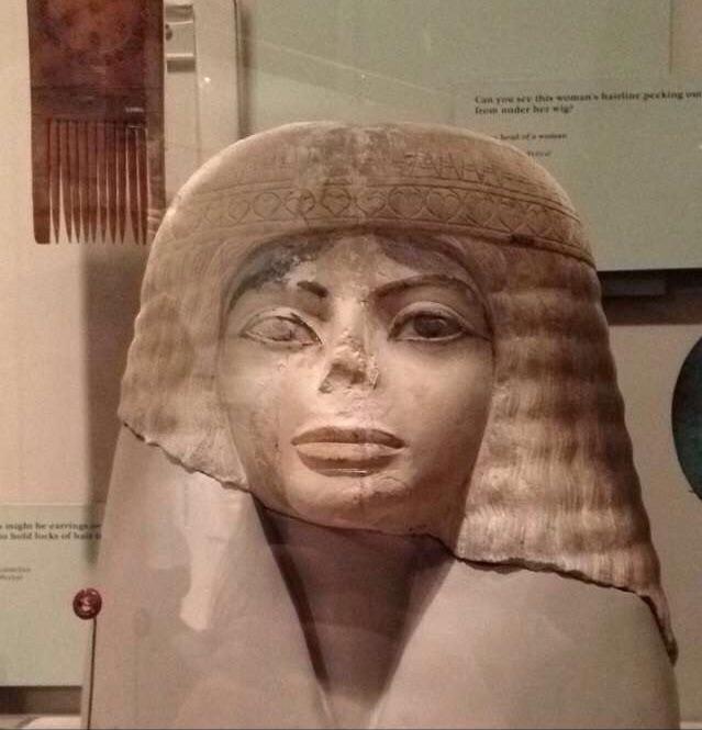 This ancient Egyptian statue looks like Michael Jackson. r/pics