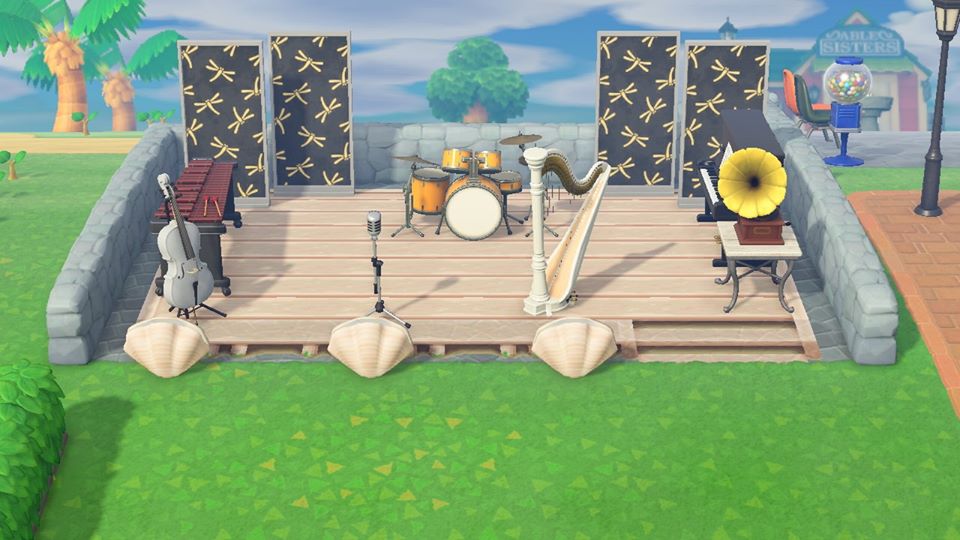 Outdoor concert area. Hopefully my villagers will interact with them
