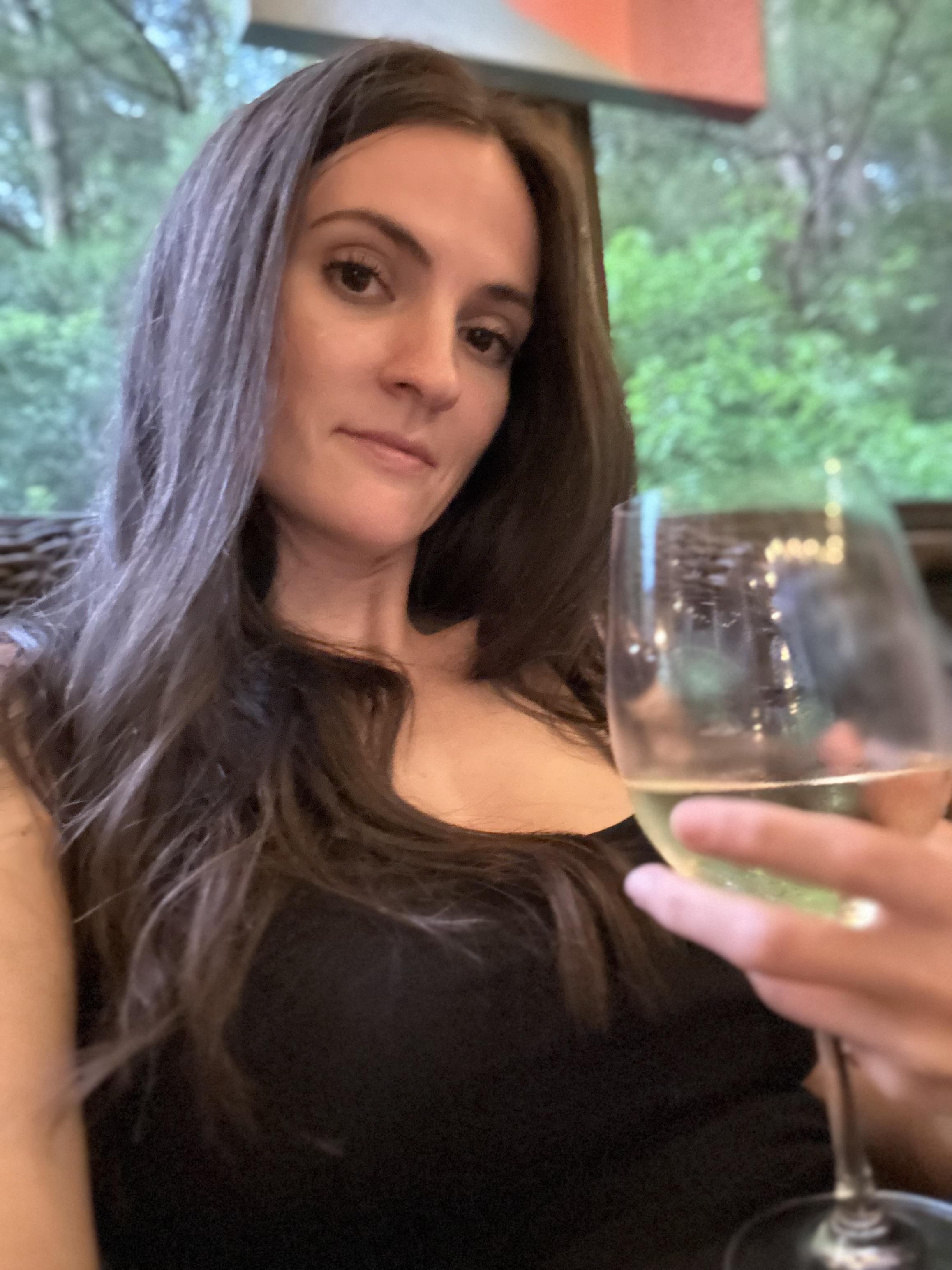 Rough Monday? Come unwind with the mom next door. (F40) : SFWNextDoorGirls