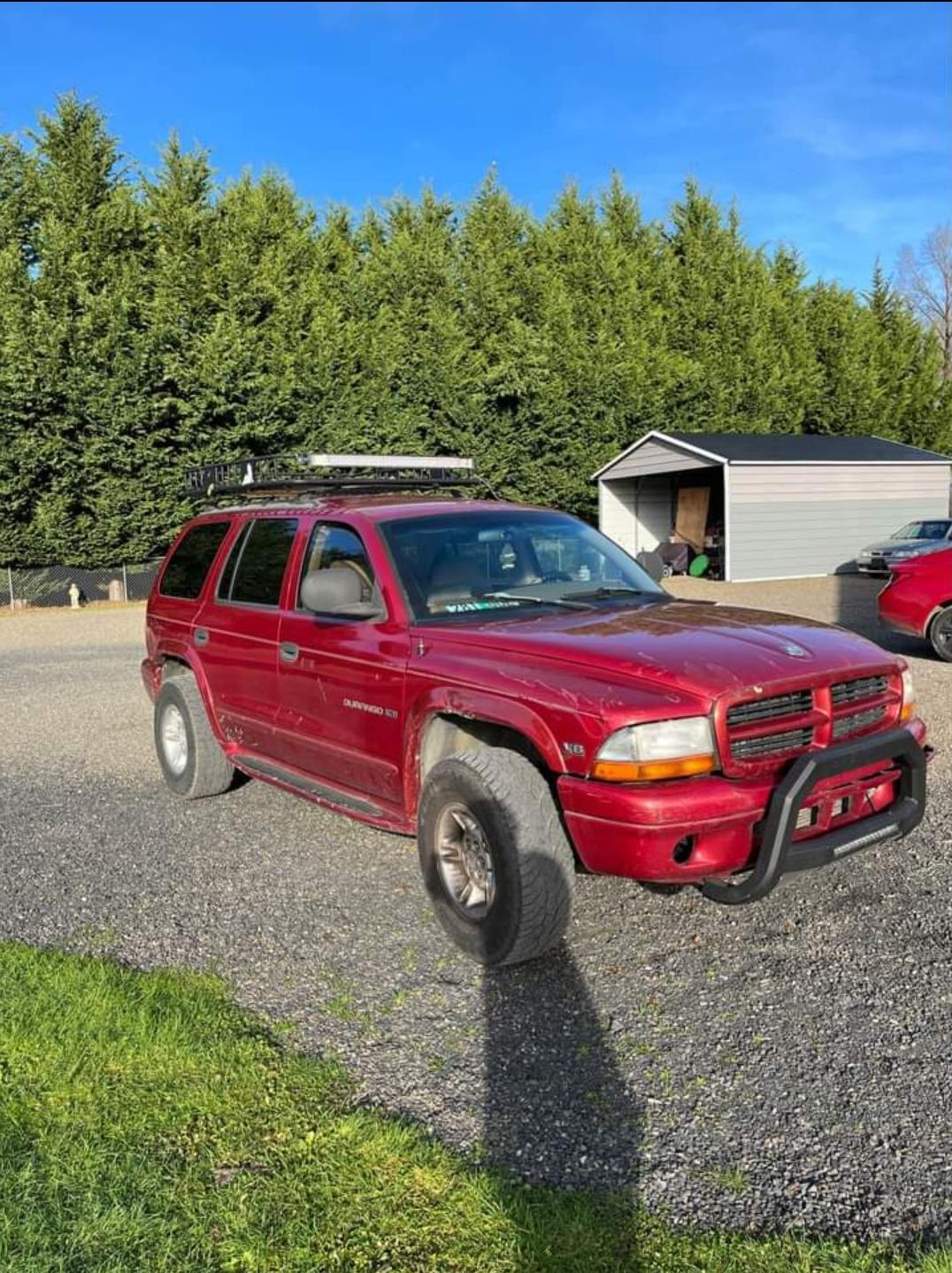 Snagged this bad boy with 170k miles today for 1.5k!! Needs a little