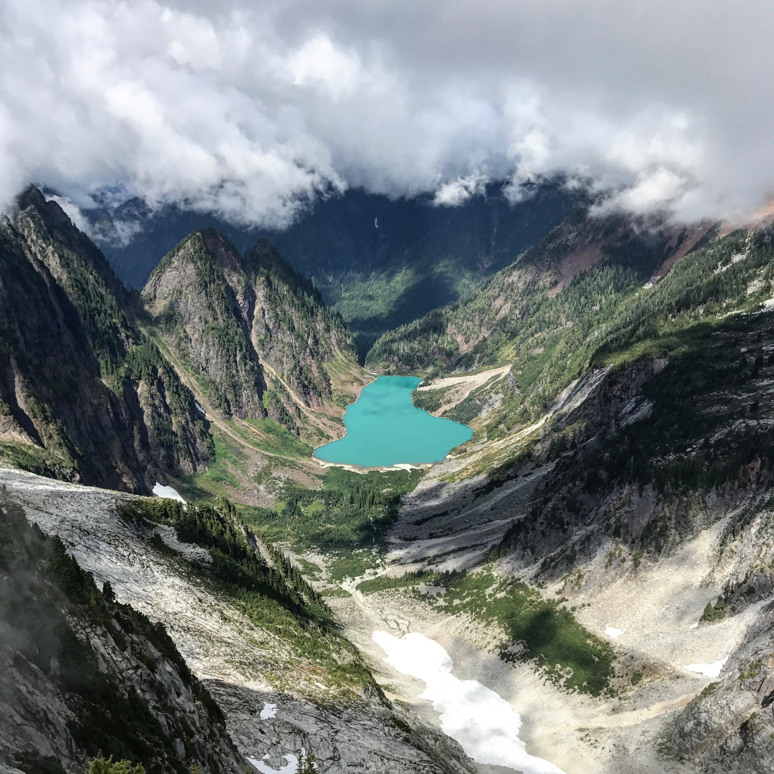 Copper lake, seen from vesper peak, WA r/CampingandHiking