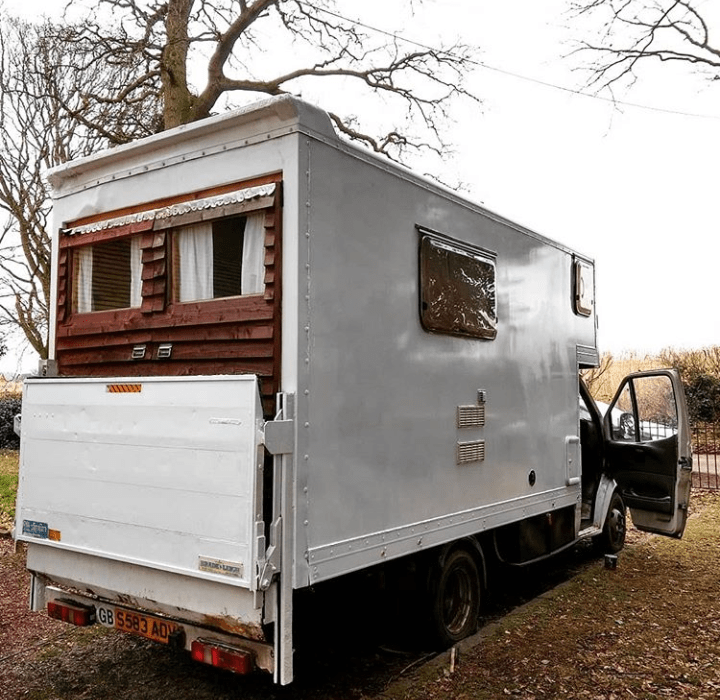 £20 paint job done on our luton / box truck conversion r/vagabond