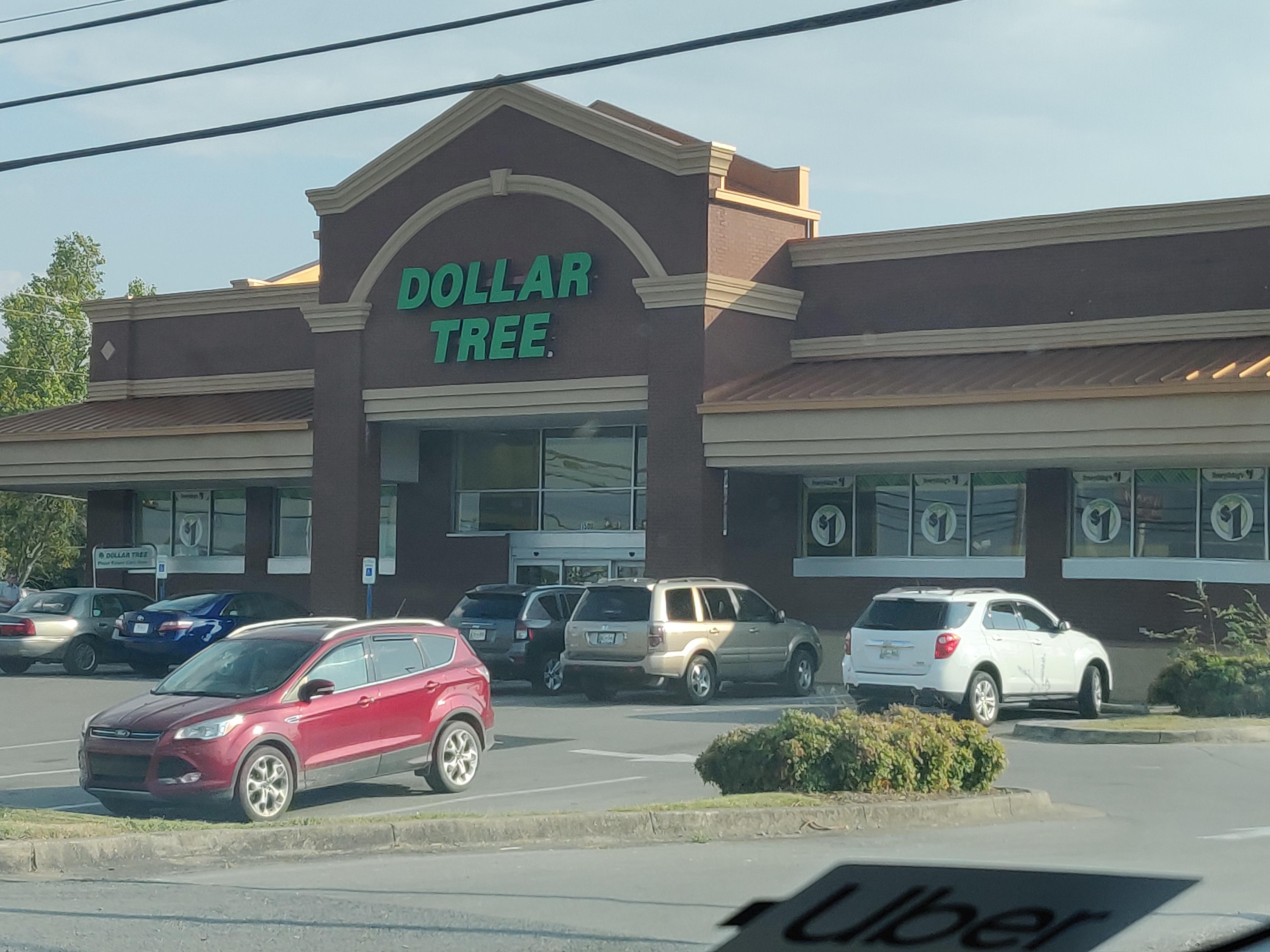 Dollar Tree in an old Eckerd/Rite Aid Lebanon, Tennessee r