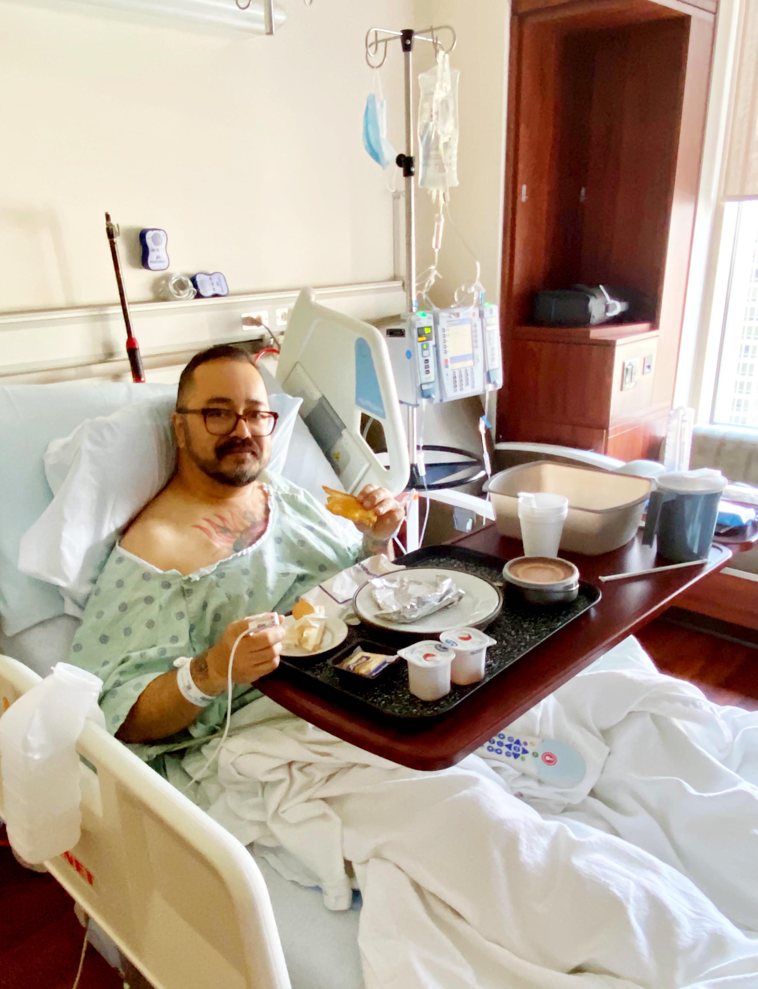 11 months ago I was diagnosed with Stage 4 colorectal cancer r/pics