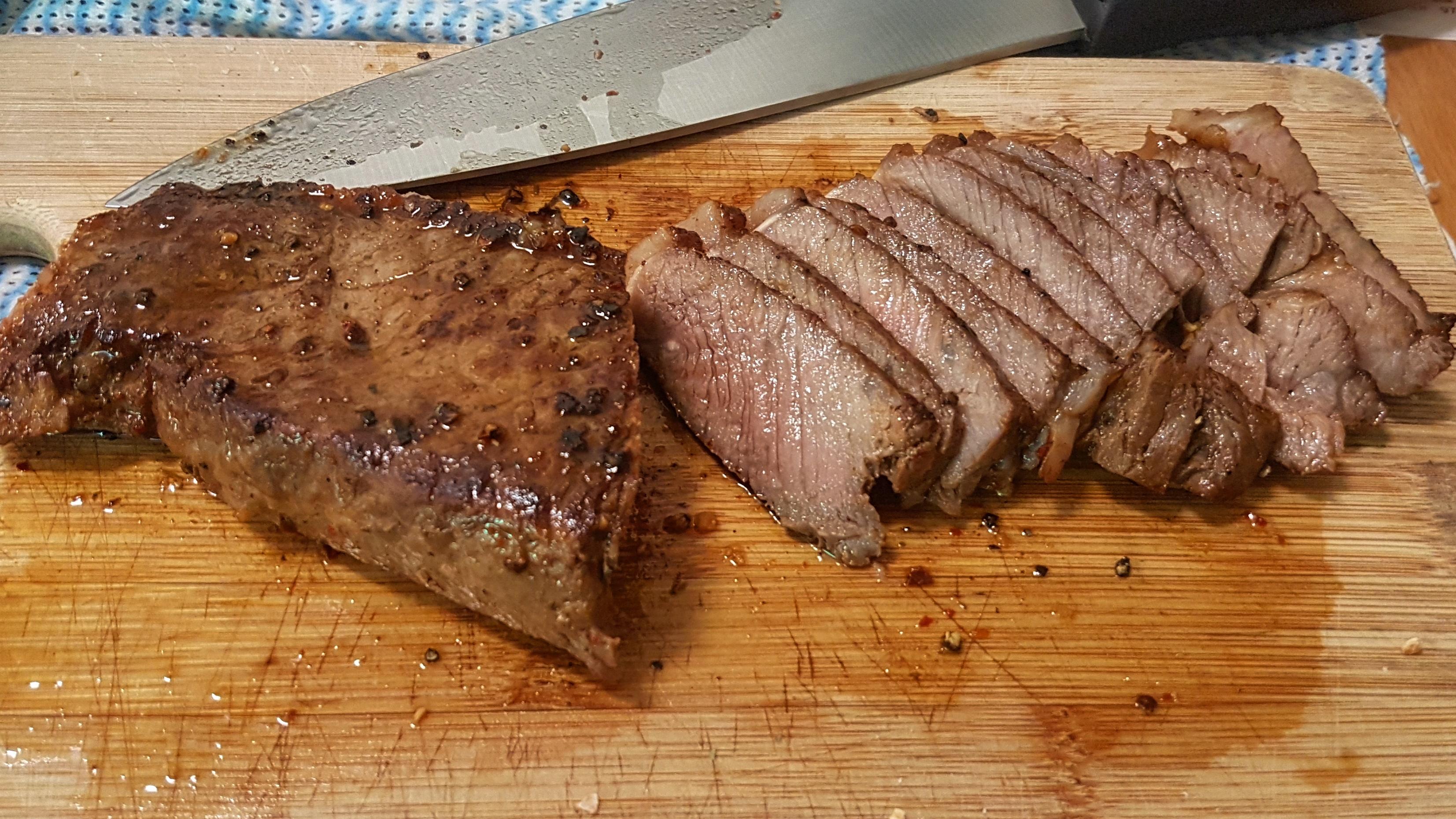 [Homemade] Sous Vide Porterhouse Steak r/food